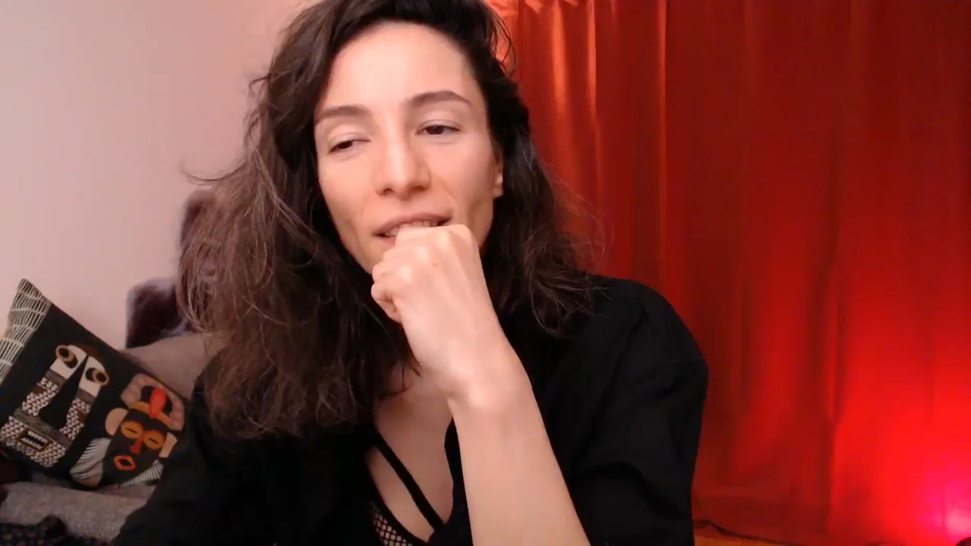 Gallery image thumbnail from Mora_Marvels's myfreecams stream on, 12/19/2024, 02:28 image 9 of 20