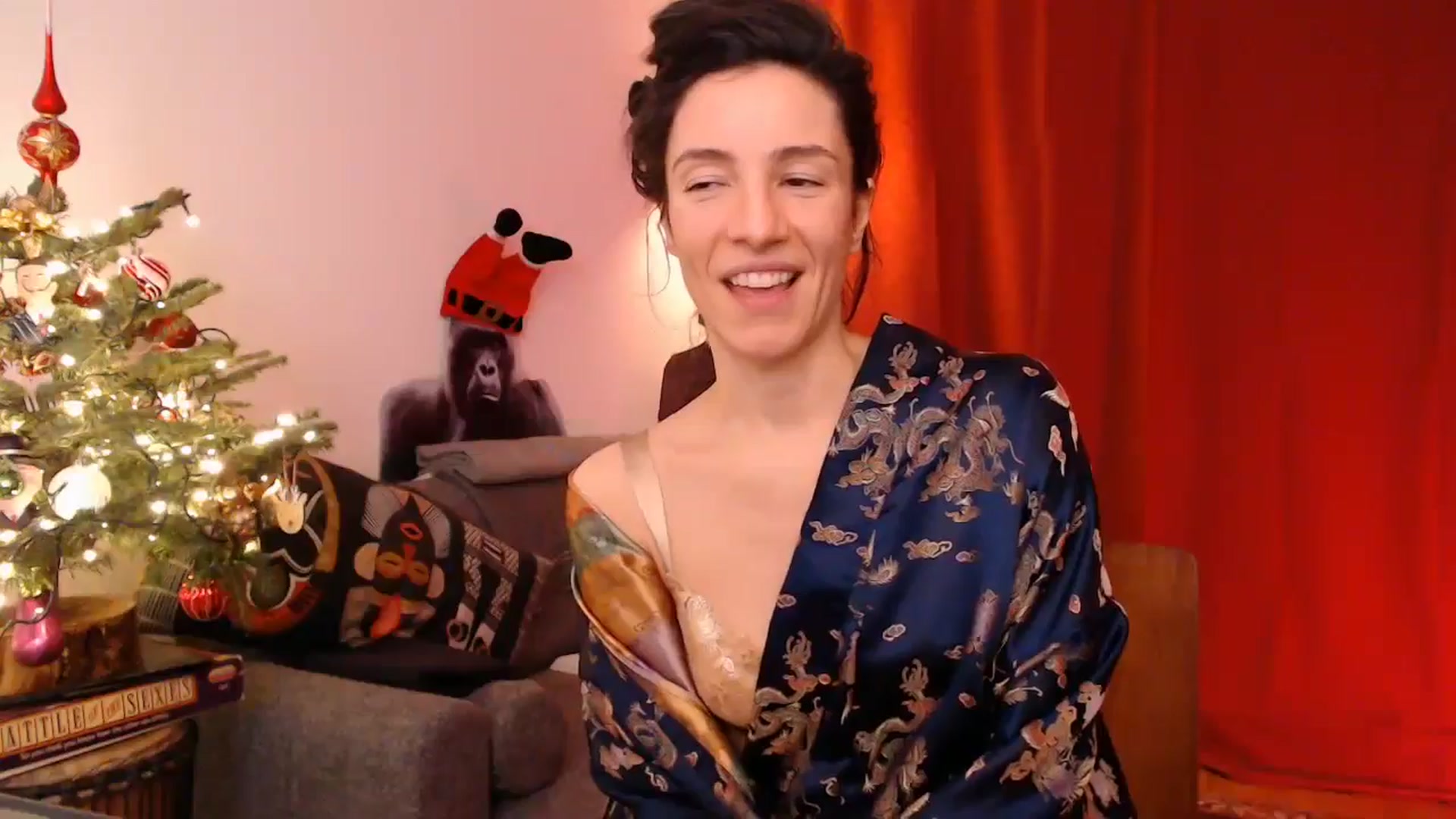 Gallery image thumbnail from Mora_Marvels's myfreecams stream on, 12/24/2024, 02:24 image 14 of 20