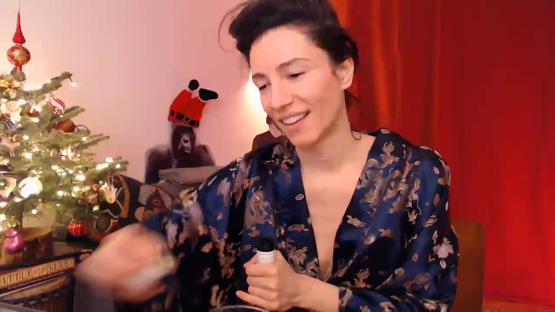 Gallery image thumbnail from Mora_Marvels's myfreecams stream on, 12/24/2024, 02:24 image 2 of 20