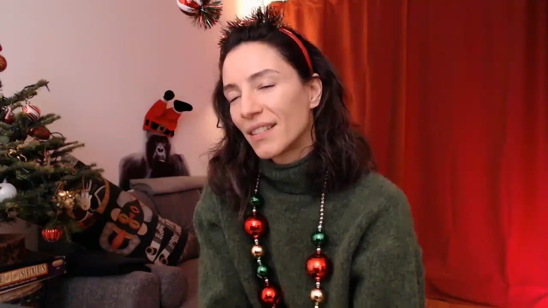 Gallery image thumbnail from Mora_Marvels's myfreecams stream on, 12/25/2024, 03:04 image 15 of 20