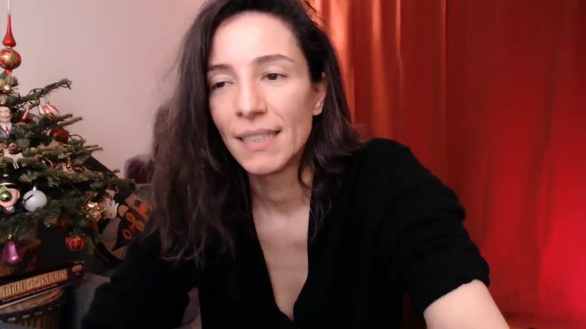 Gallery image thumbnail from Mora_Marvels's myfreecams stream on, 12/31/2024, 03:00 image 2 of 20