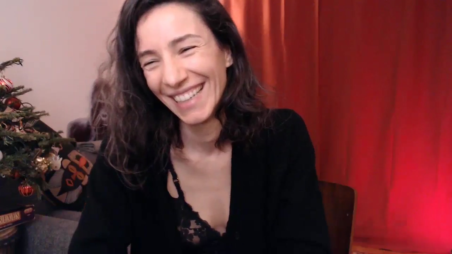 Gallery image thumbnail from Mora_Marvels's myfreecams stream on, 12/31/2024, 03:50 image 17 of 20
