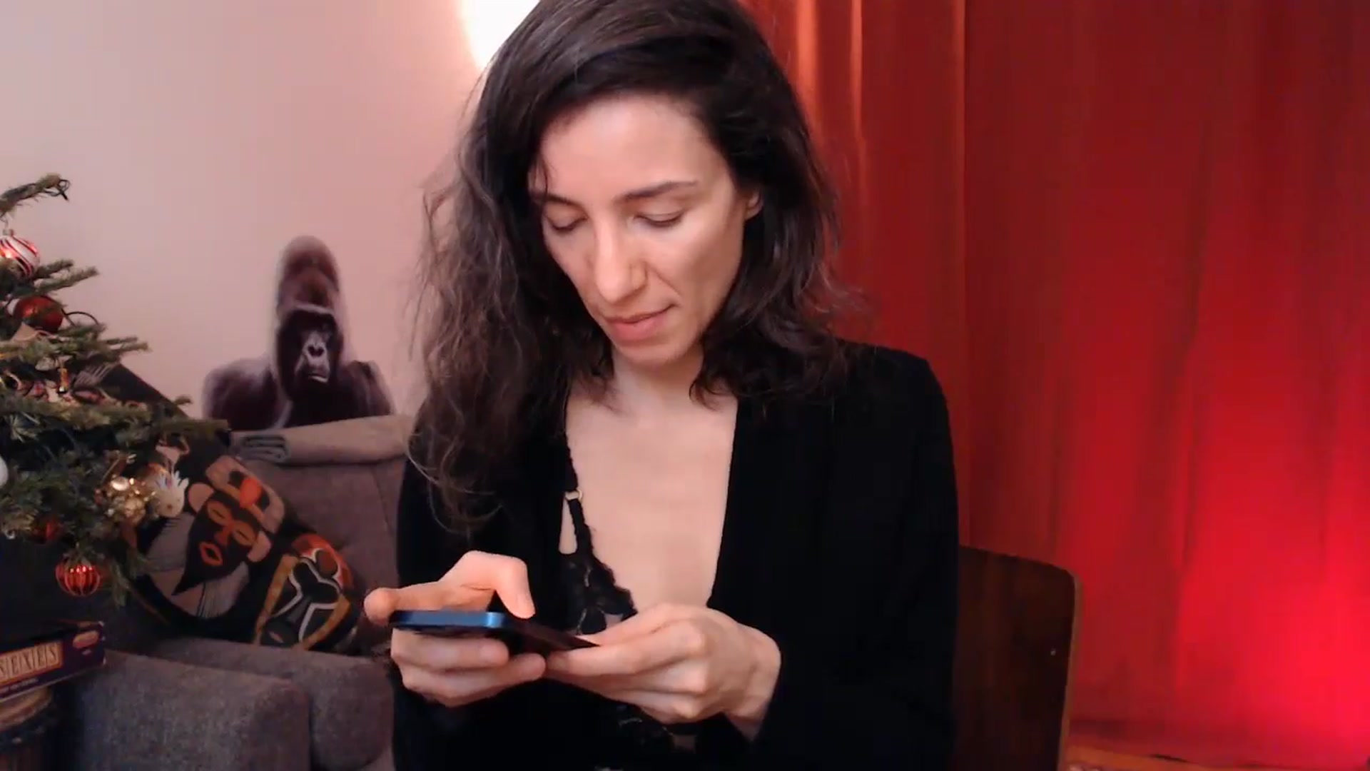 Gallery image thumbnail from Mora_Marvels's myfreecams stream on, 12/31/2024, 03:50 image 18 of 20