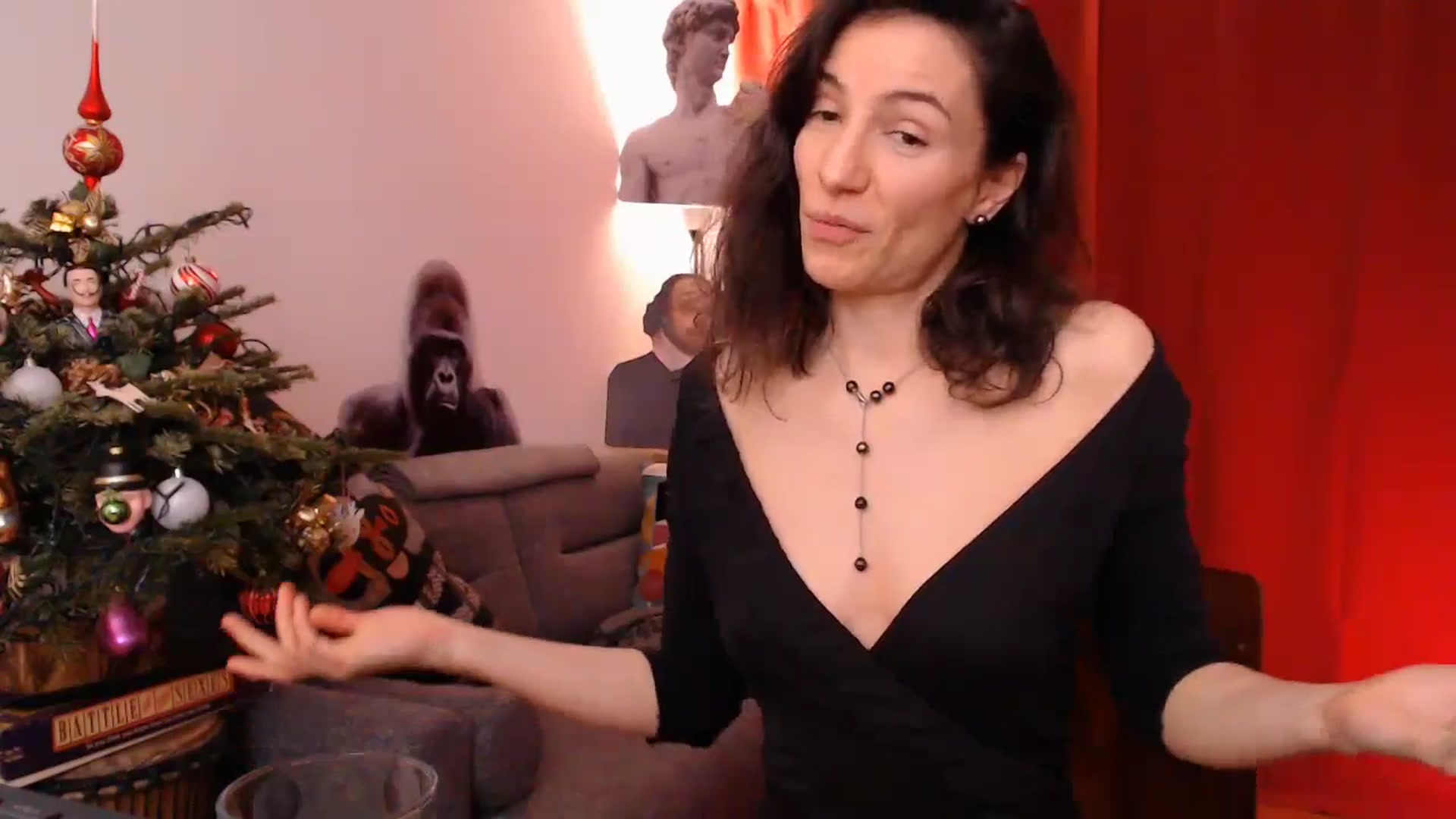 Gallery image thumbnail from Mora_Marvels's myfreecams stream on, 01/01/2025, 05:11 image 10 of 20