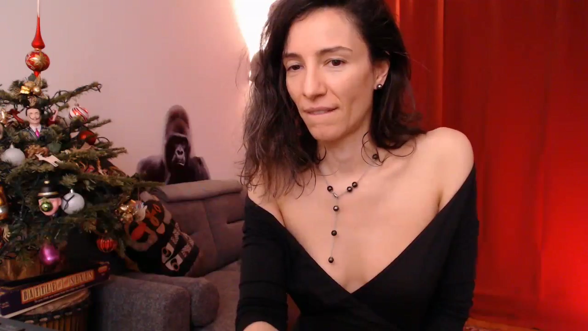 Gallery image thumbnail from Mora_Marvels's myfreecams stream on, 01/01/2025, 05:11 image 13 of 20