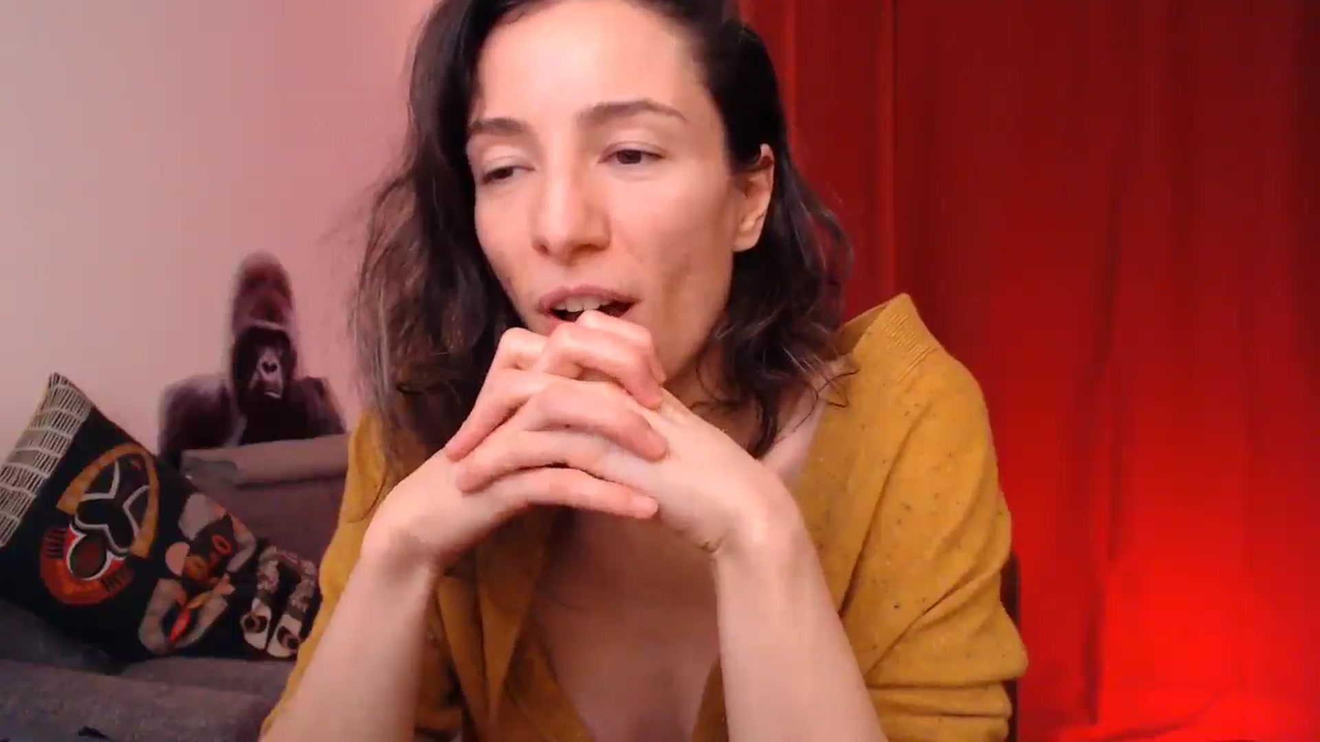 Gallery image thumbnail from Mora_Marvels's myfreecams stream on, 01/04/2025, 03:58 image 10 of 20
