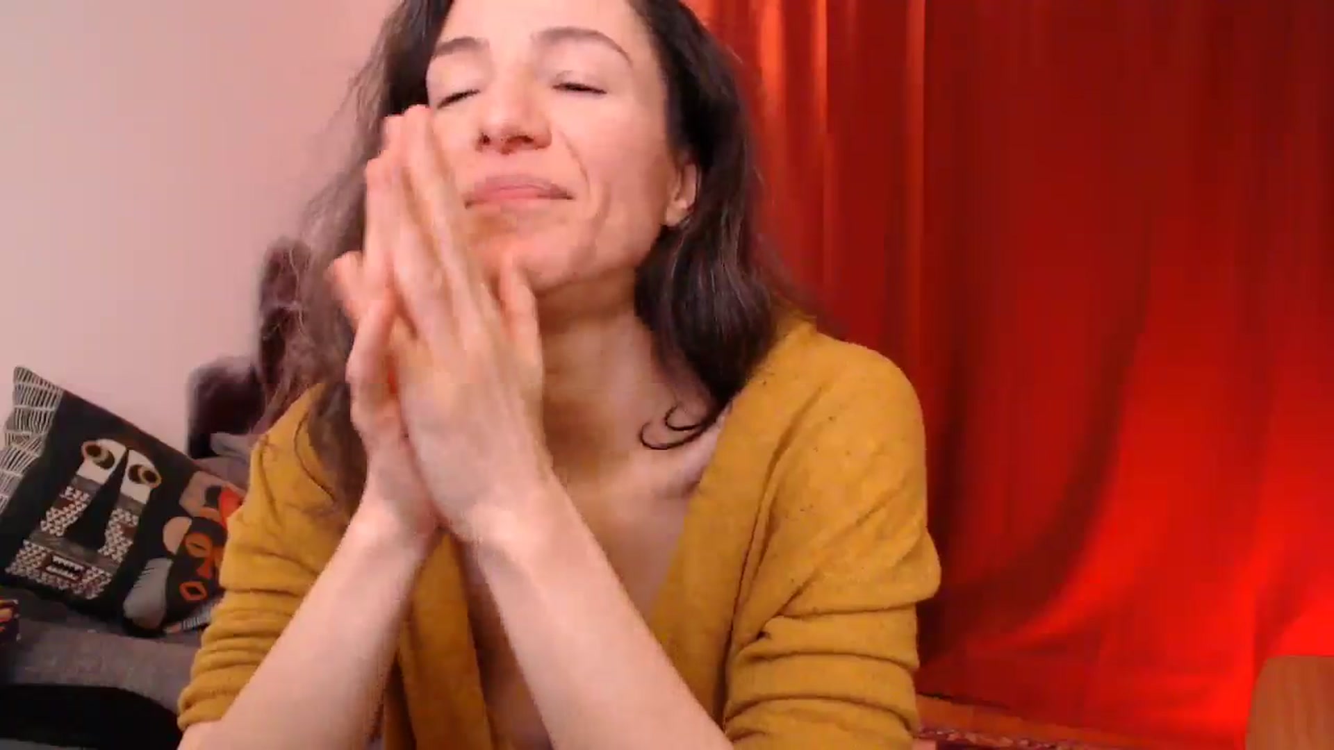 Gallery image thumbnail from Mora_Marvels's myfreecams stream on, 01/25/2025, 03:57 image 4 of 20