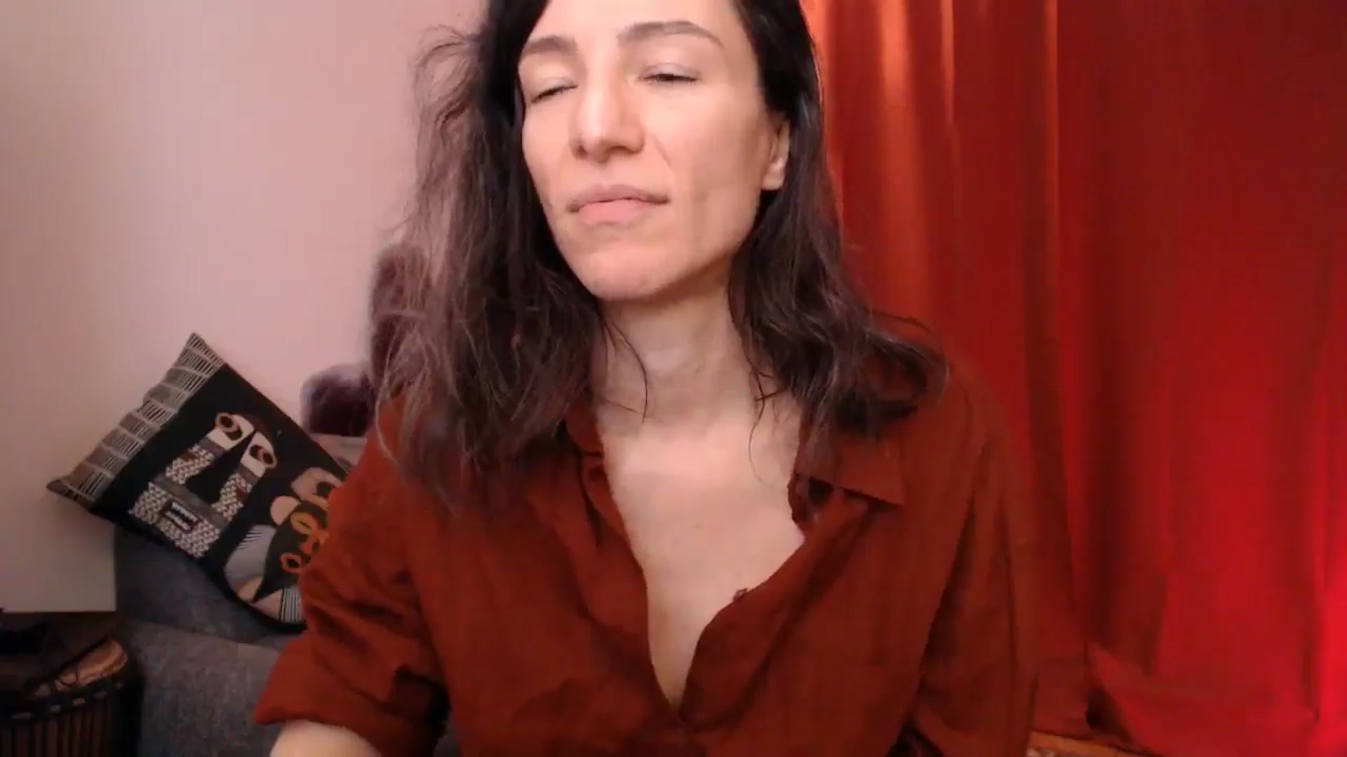 Gallery image thumbnail from Mora_Marvels's myfreecams stream on, 02/05/2025, 01:32 image 7 of 20