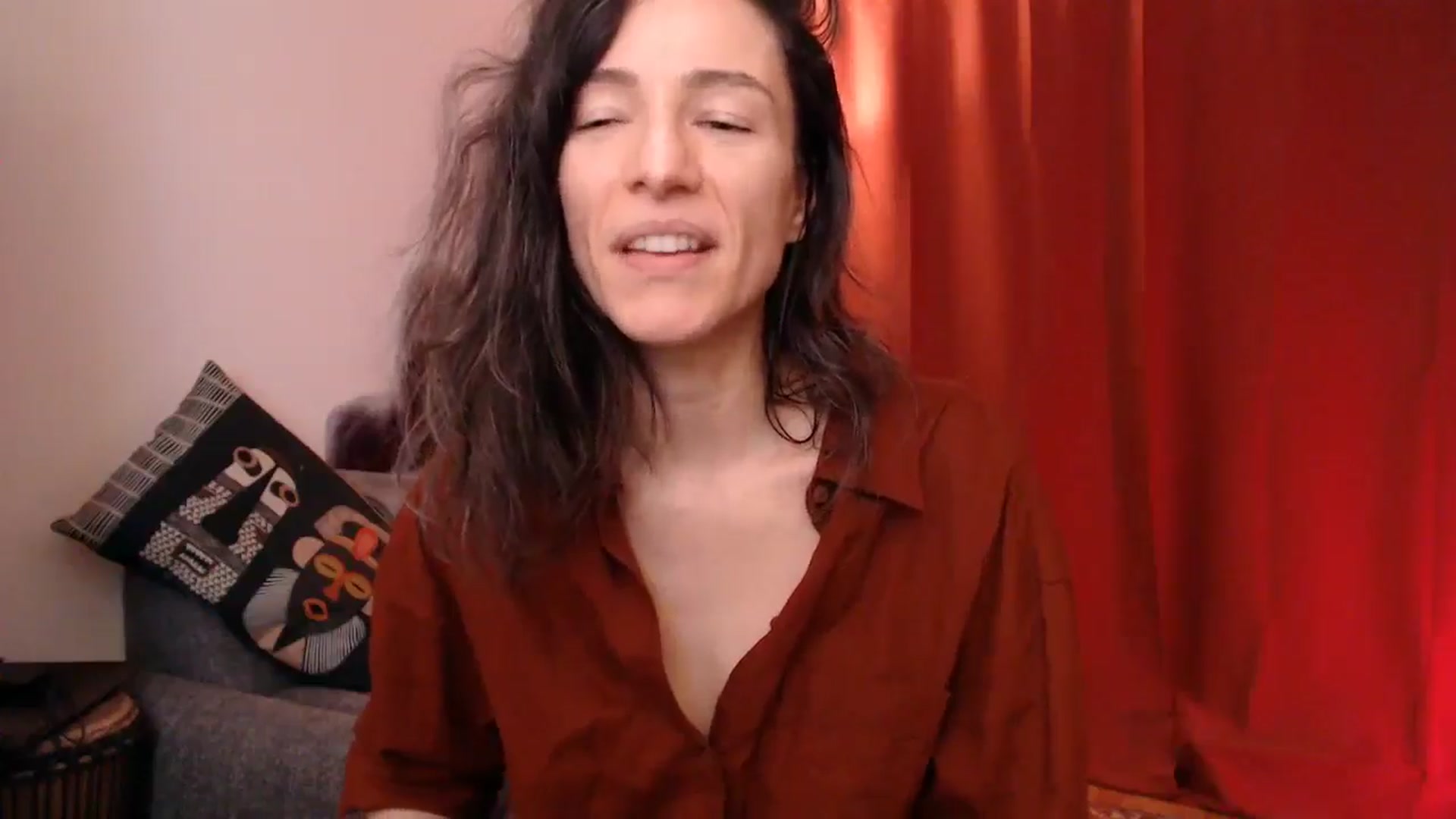 Gallery image thumbnail from Mora_Marvels's myfreecams stream on, 02/05/2025, 01:32 image 3 of 20