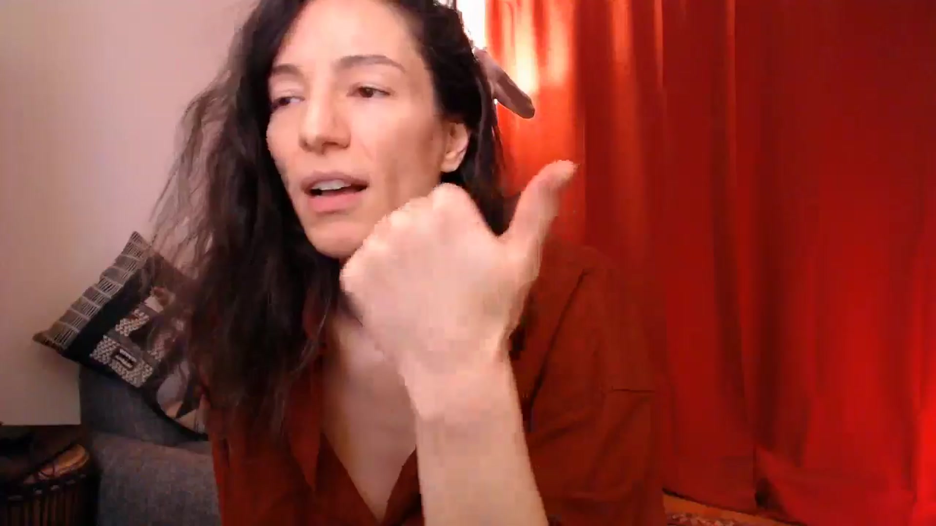 Gallery image thumbnail from Mora_Marvels's myfreecams stream on, 02/05/2025, 01:32 image 14 of 20