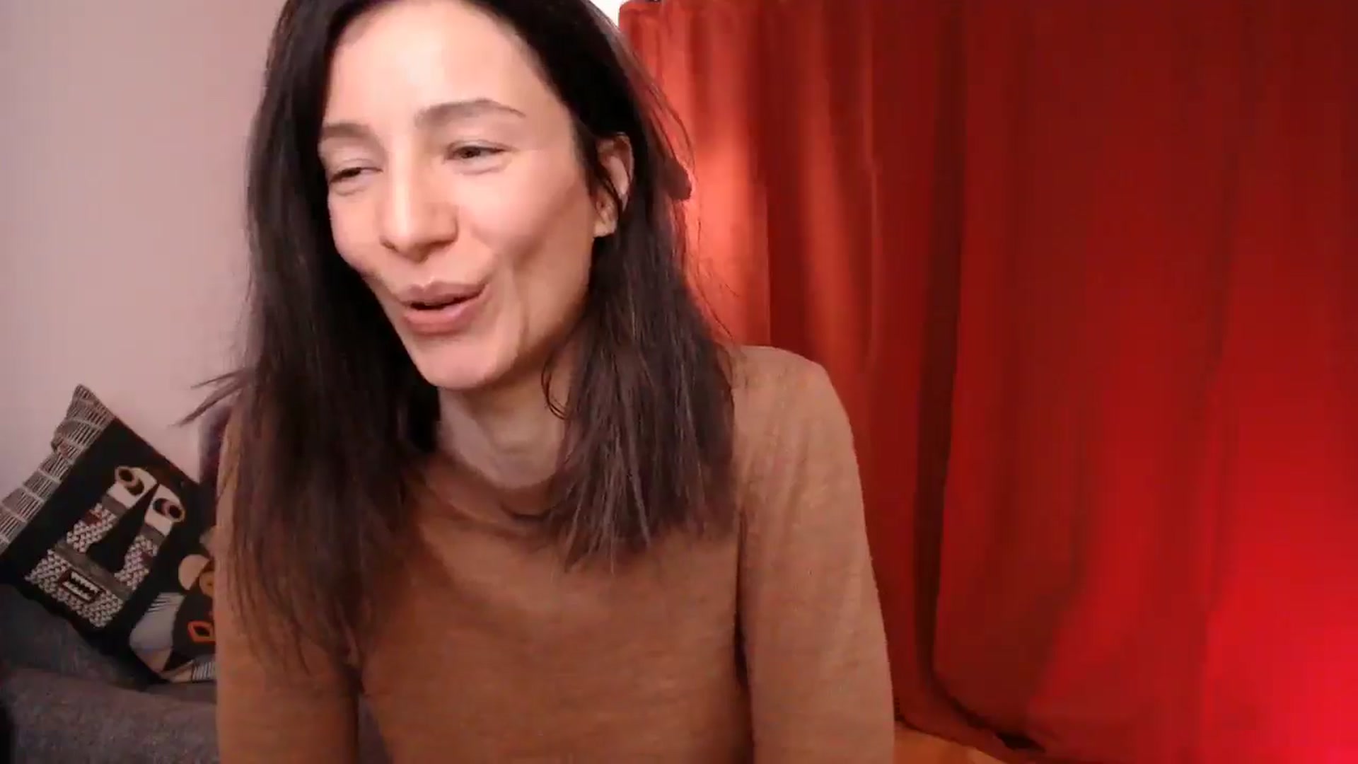 Gallery image thumbnail from Mora_Marvels's myfreecams stream on, 02/14/2025, 02:54 image 13 of 20