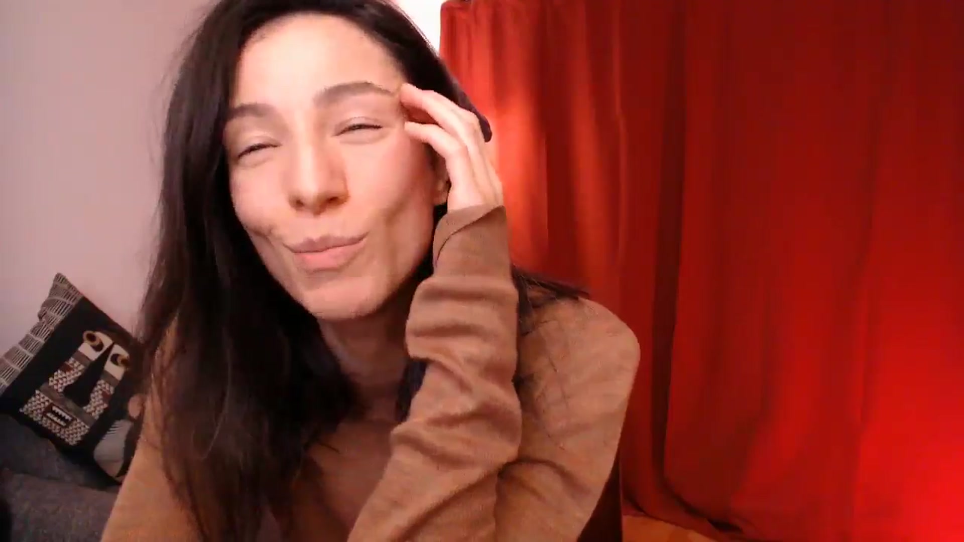 Gallery image thumbnail from Mora_Marvels's myfreecams stream on, 02/14/2025, 02:54 image 7 of 20