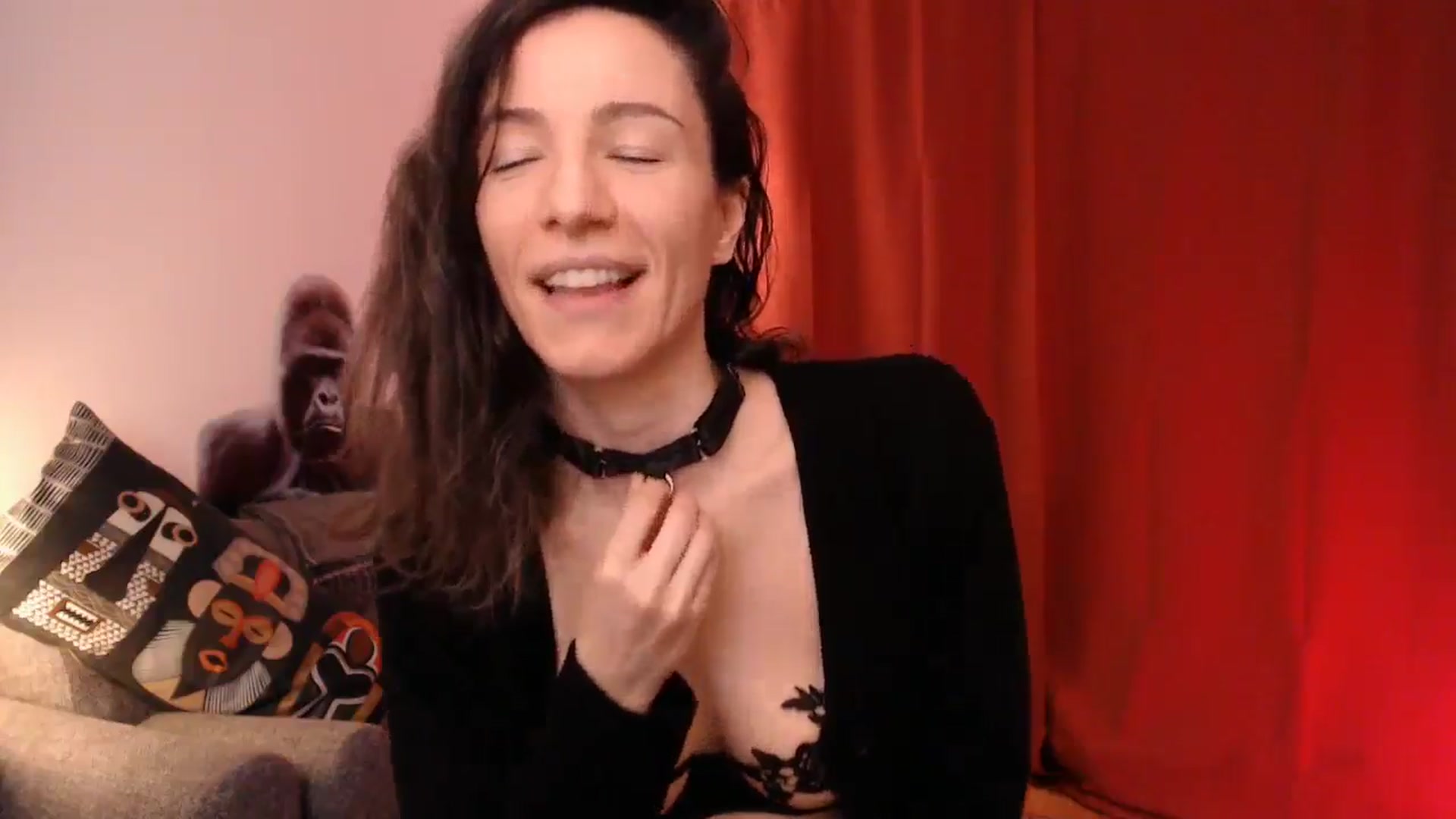 Gallery image thumbnail from Mora_Marvels's myfreecams stream on, 02/23/2025, 03:36 image 13 of 20