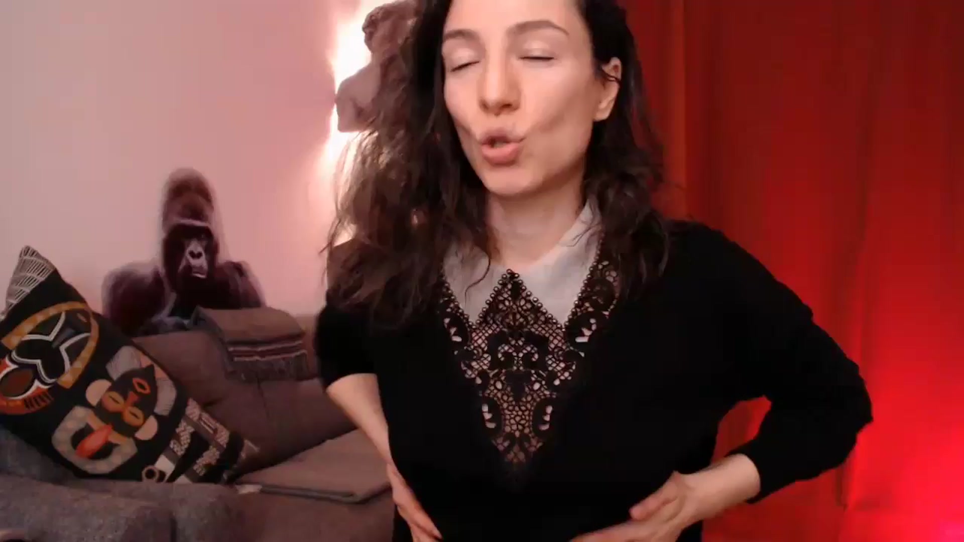 Gallery image thumbnail from Mora_Marvels's myfreecams stream on, 03/01/2025, 02:15 image 1 of 20