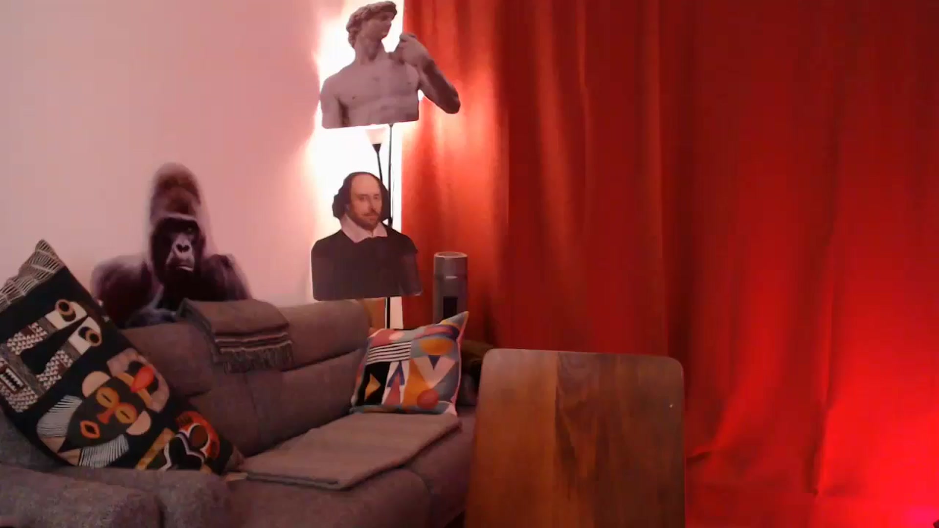 Gallery image thumbnail from Mora_Marvels's myfreecams stream on, 03/01/2025, 04:36 image 15 of 20