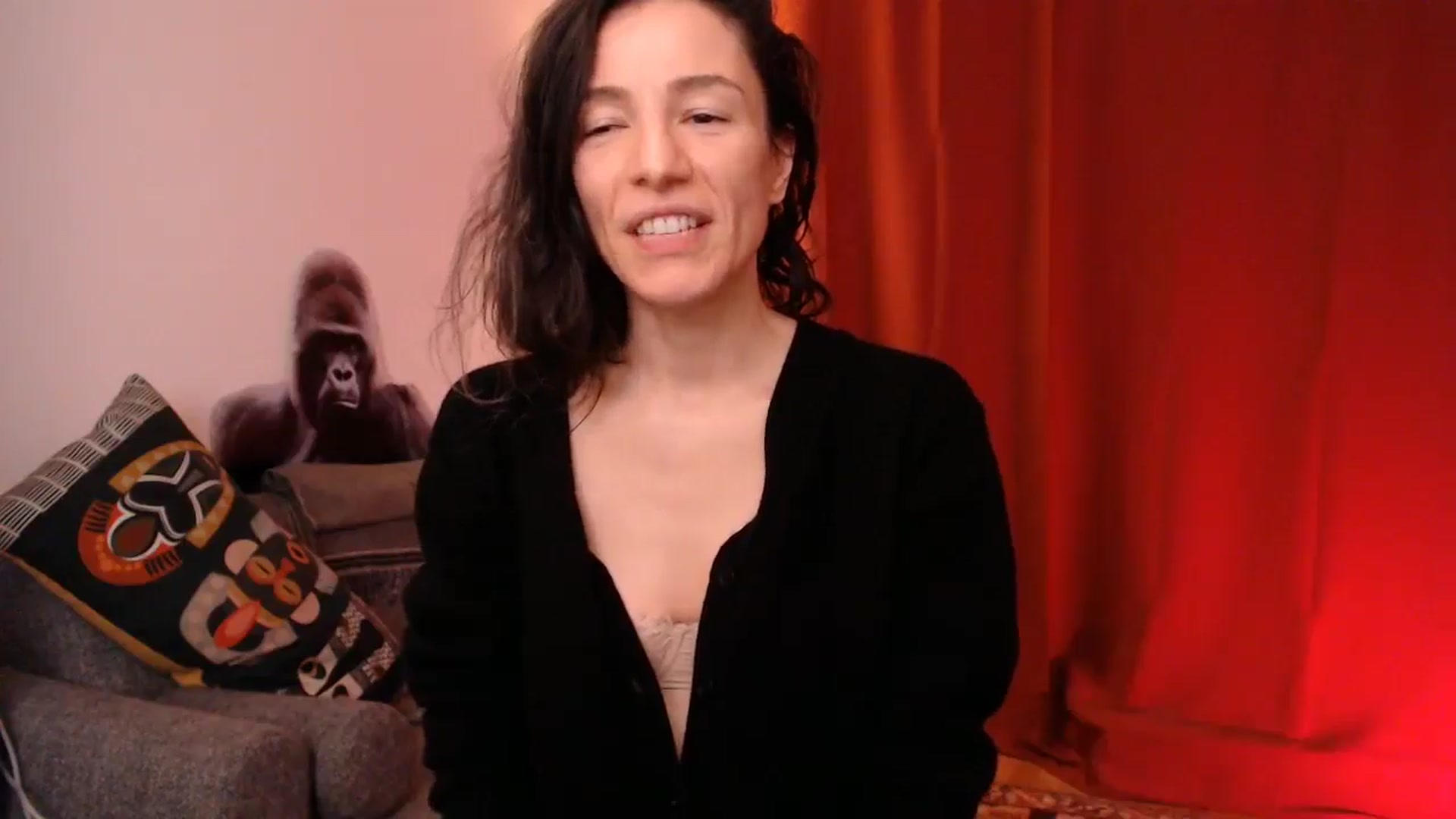 Gallery image thumbnail from Mora_Marvels's myfreecams stream on, 03/04/2025, 02:51 image 18 of 20