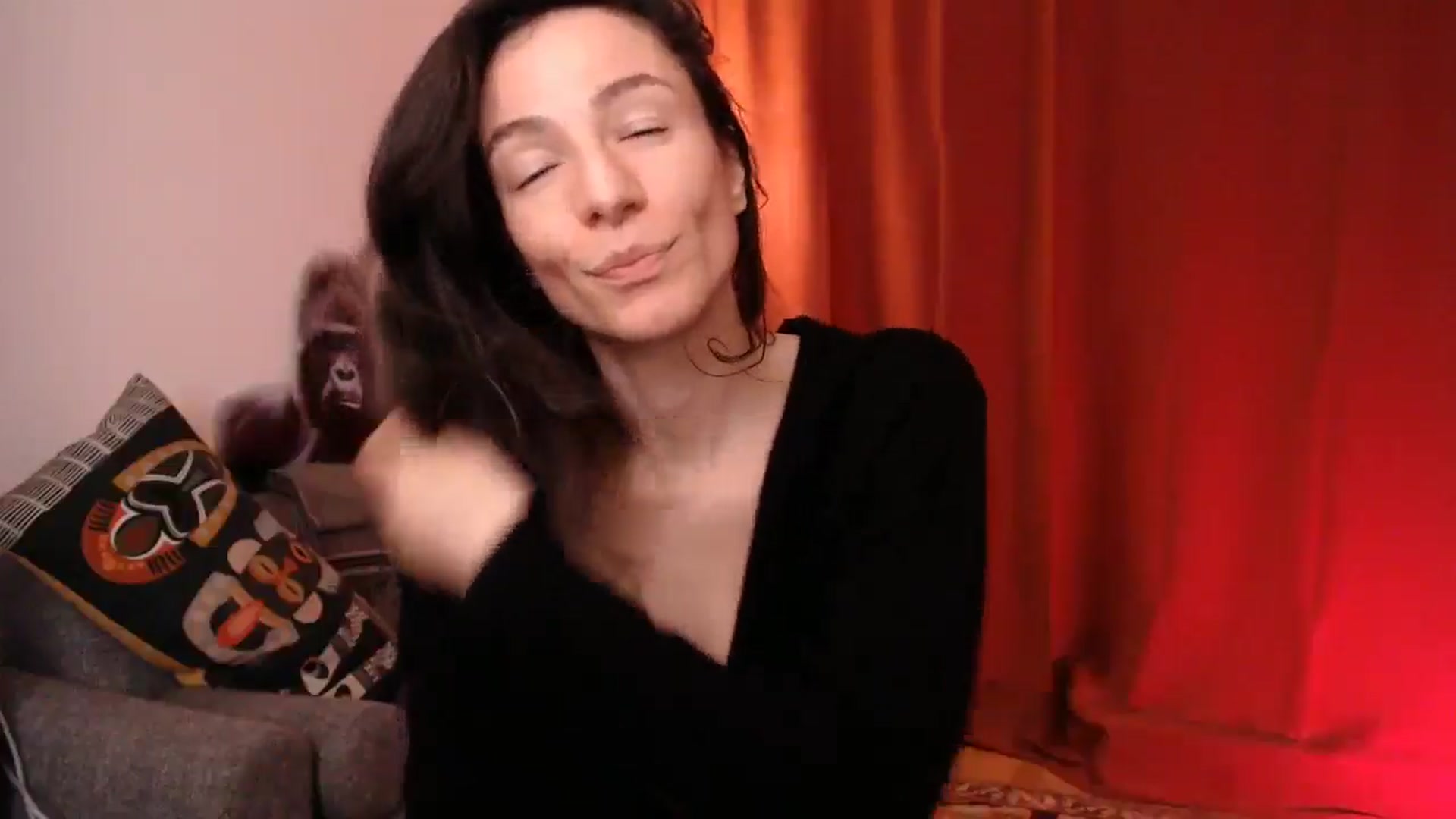 Gallery image thumbnail from Mora_Marvels's myfreecams stream on, 03/04/2025, 02:51 image 7 of 20