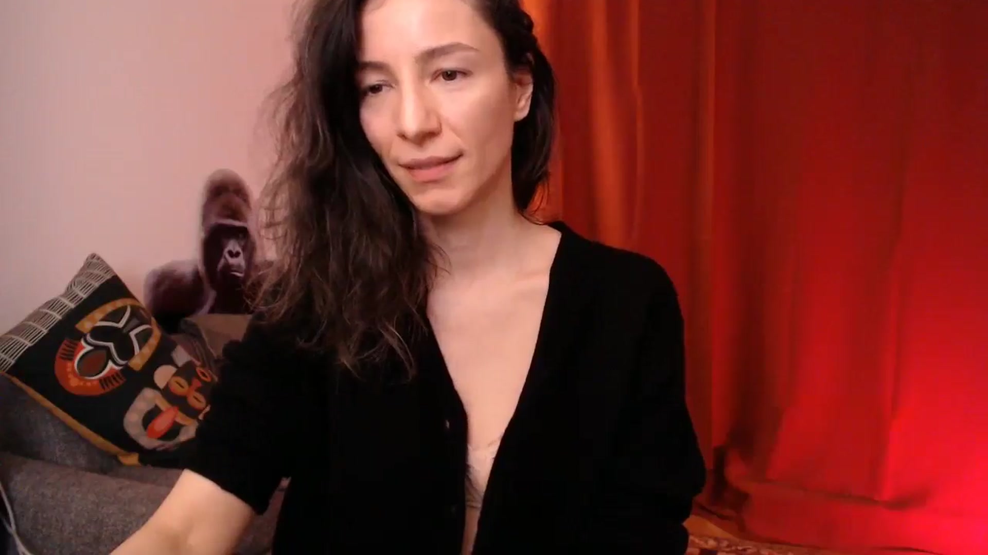 Gallery image thumbnail from Mora_Marvels's myfreecams stream on, 03/04/2025, 02:51 image 10 of 20