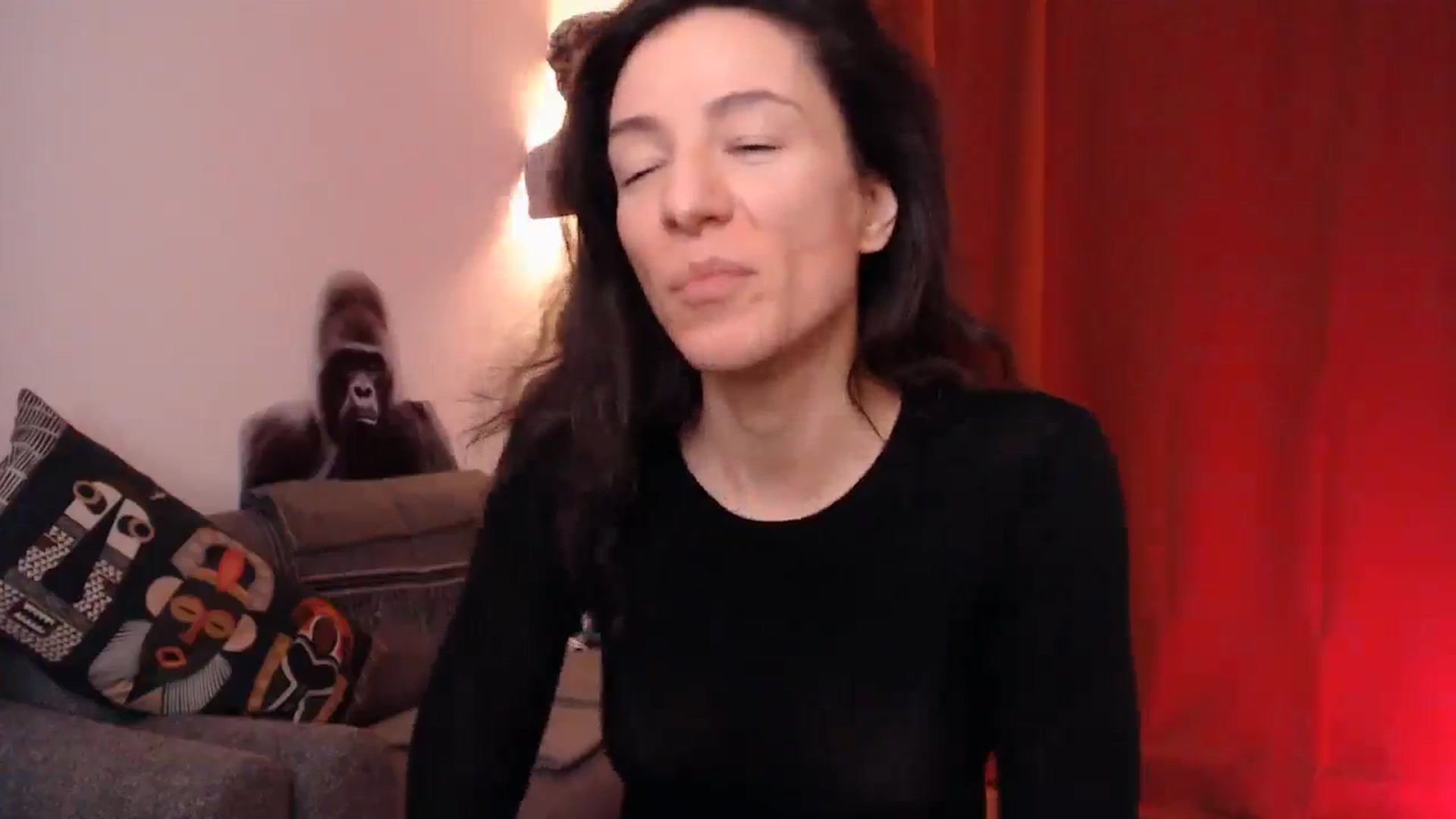 Gallery image thumbnail from Mora_Marvels's myfreecams stream on, 03/06/2025, 03:07 image 16 of 20