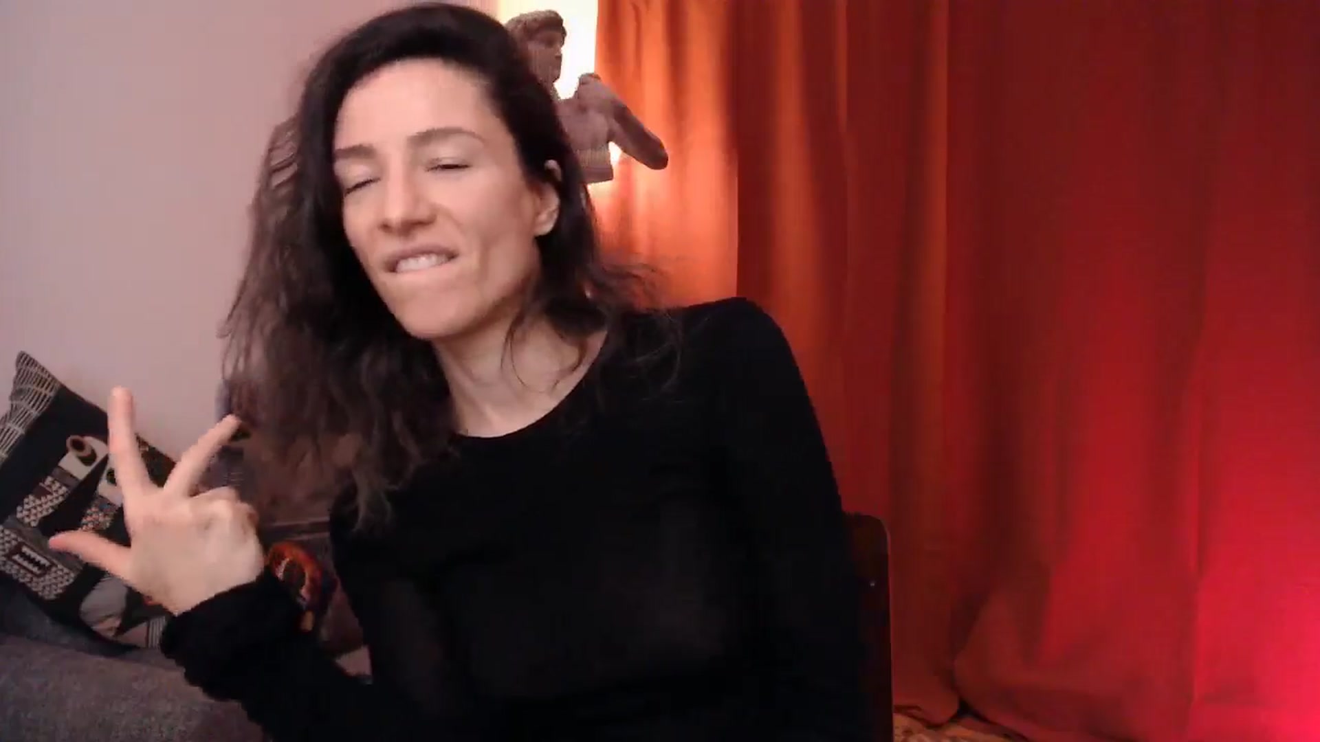 Gallery image thumbnail from Mora_Marvels's myfreecams stream on, 03/06/2025, 03:07 image 17 of 20