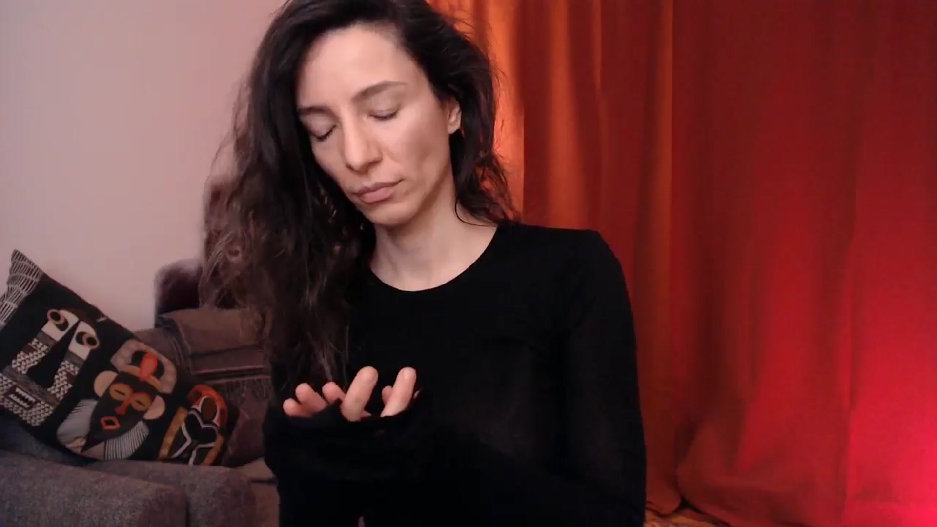 Gallery image thumbnail from Mora_Marvels's myfreecams stream on, 03/06/2025, 03:07 image 6 of 20
