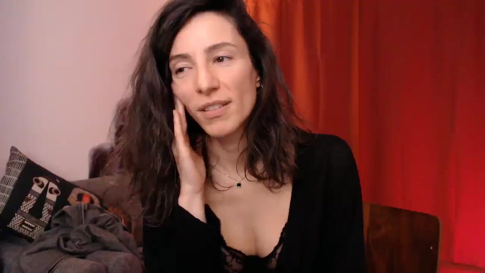 Gallery image thumbnail from Mora_Marvels's myfreecams stream on, 03/15/2025, 03:00 image 14 of 20