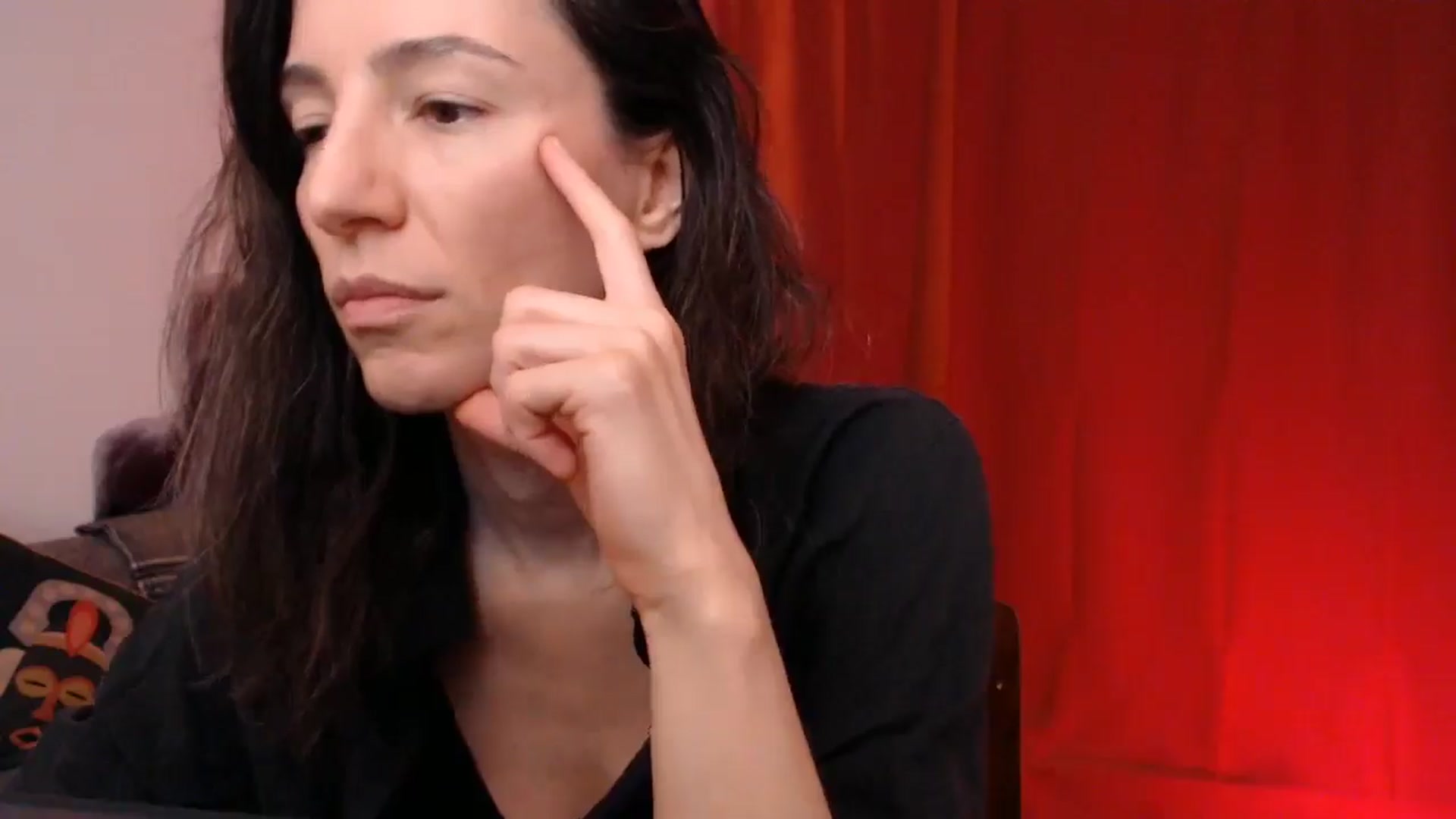Gallery image thumbnail from Mora_Marvels's myfreecams stream on, 03/30/2025, 01:50 image 13 of 20