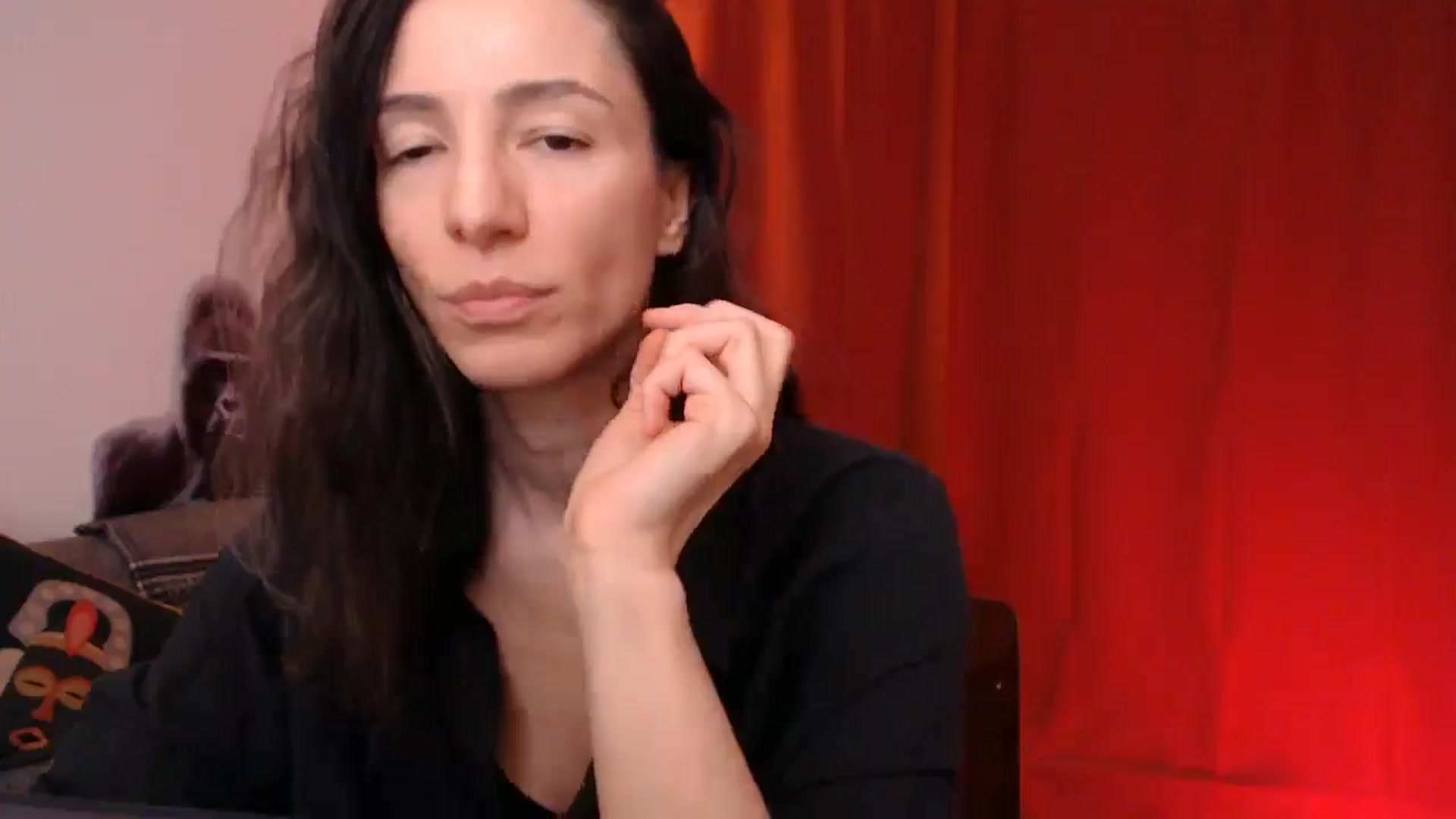 Gallery image thumbnail from Mora_Marvels's myfreecams stream on, 03/30/2025, 01:50 image 16 of 20