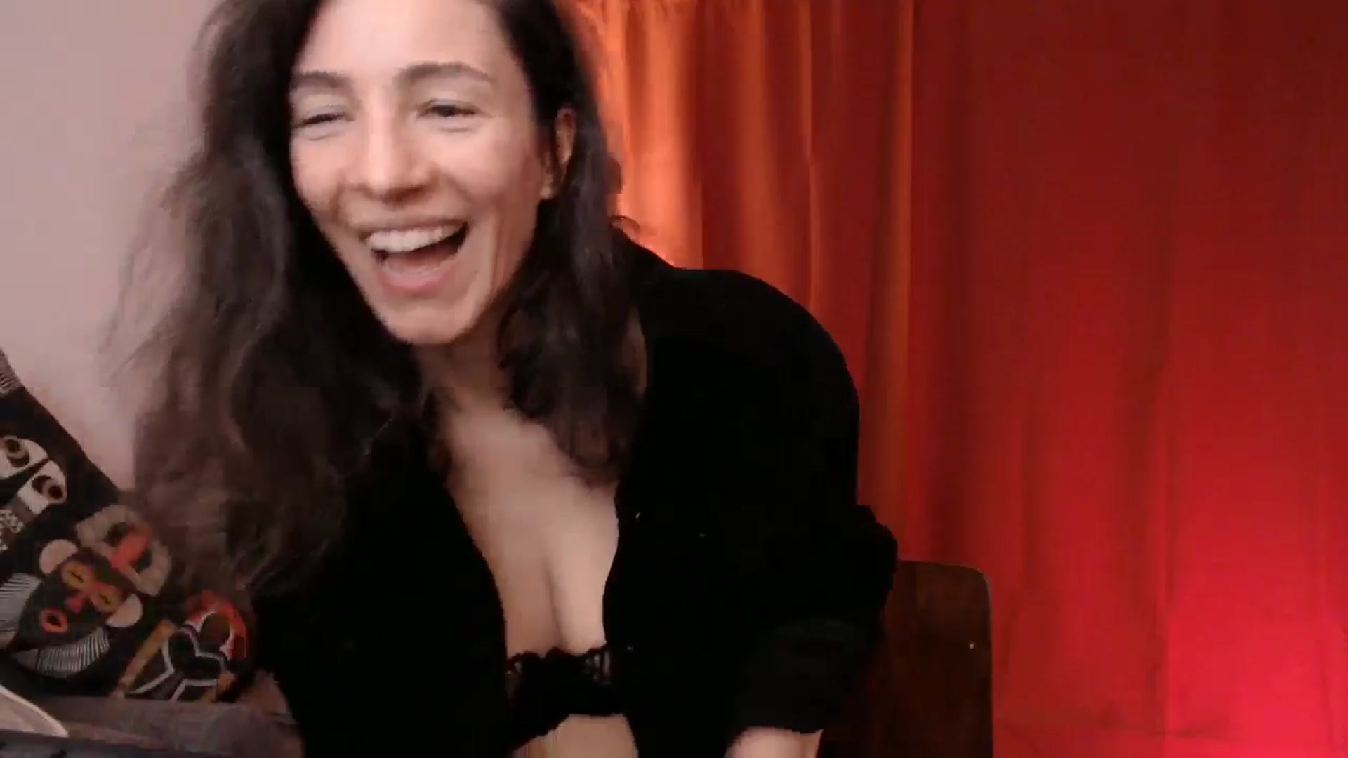 Gallery image thumbnail from Mora_Marvels's myfreecams stream on, 04/05/2025, 02:22 image 17 of 20