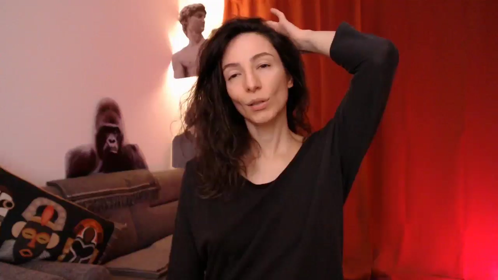 Gallery image thumbnail from Mora_Marvels's myfreecams stream on, 04/14/2025, 02:34 image 3 of 20
