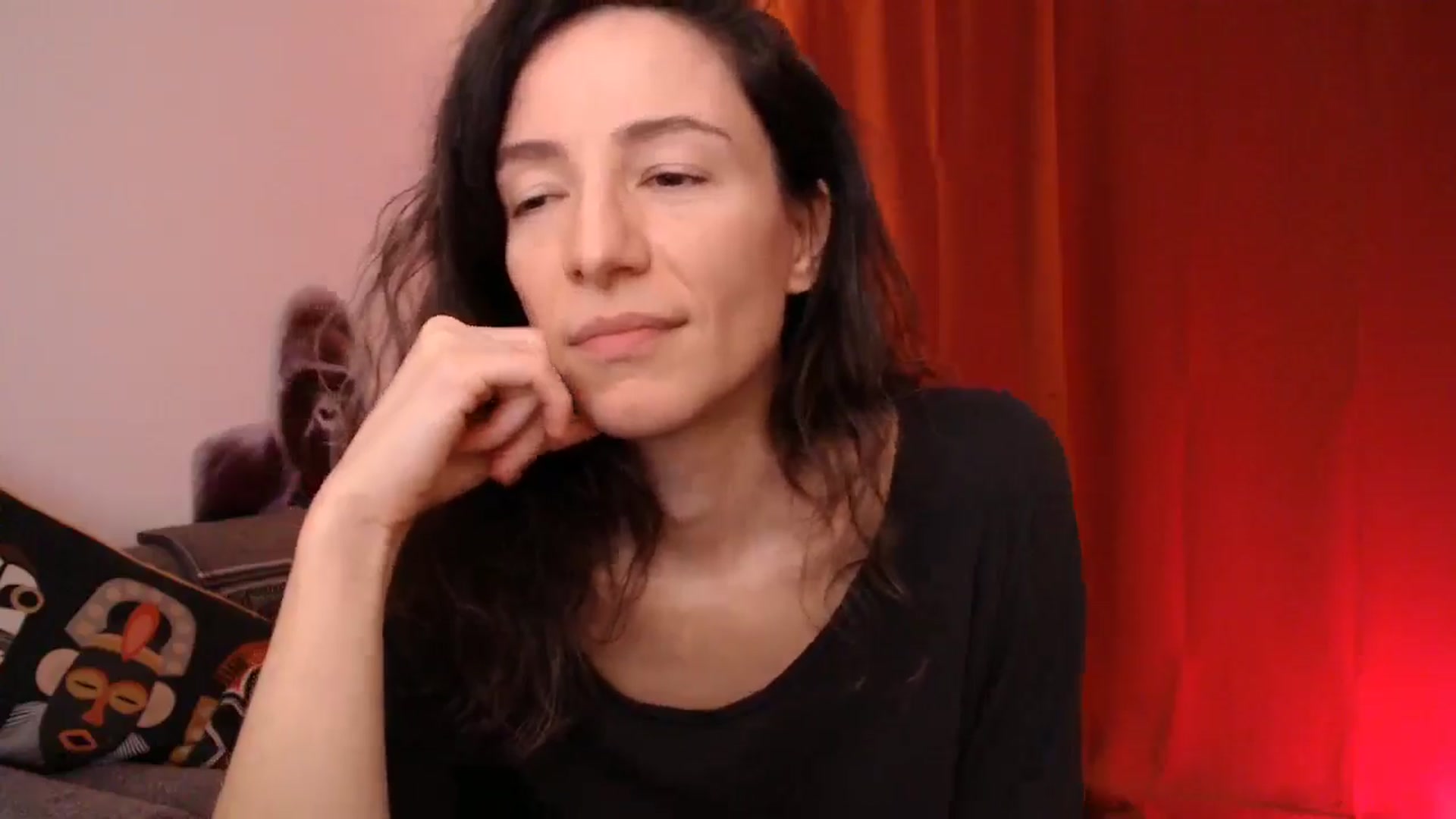 Gallery image thumbnail from Mora_Marvels's myfreecams stream on, 04/14/2025, 02:34 image 12 of 20