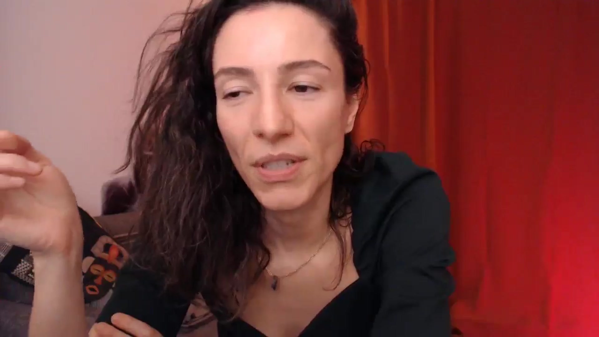 Gallery image thumbnail from Mora_Marvels's myfreecams stream on, 04/18/2025, 01:47 image 16 of 20