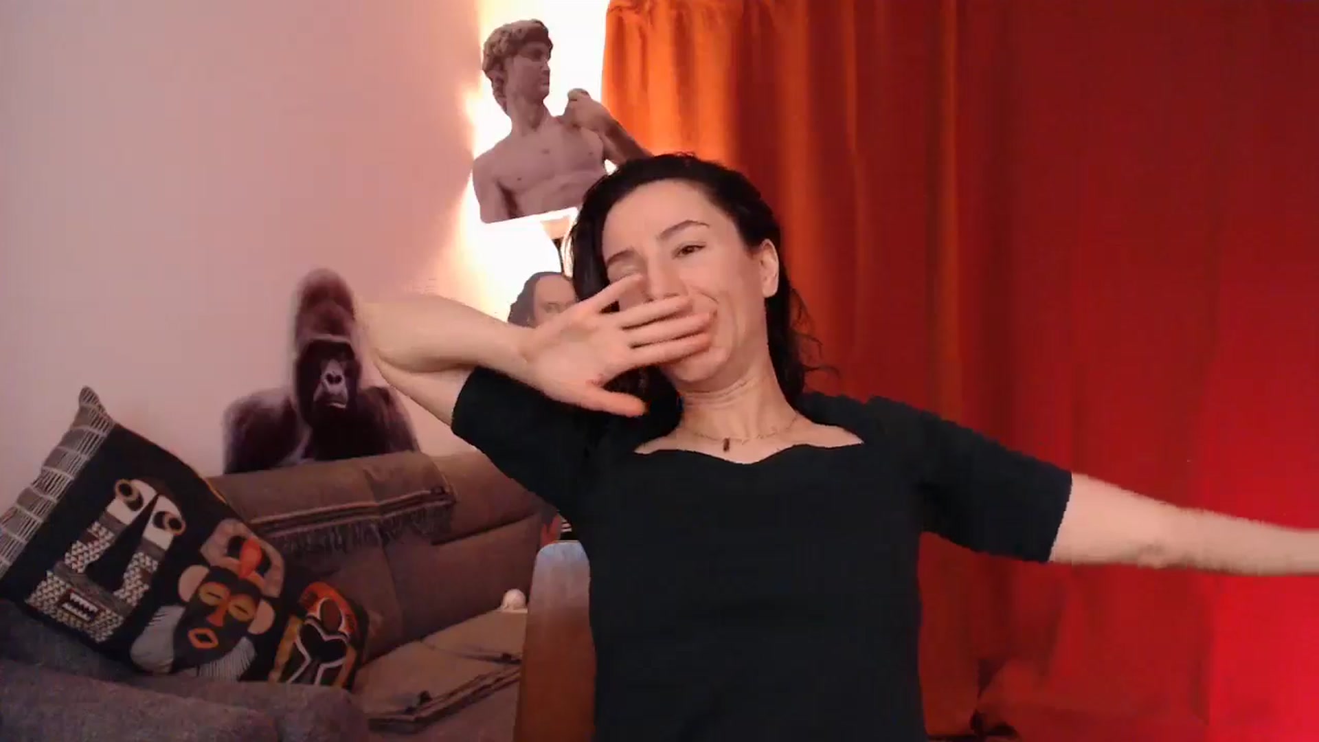 Gallery image thumbnail from Mora_Marvels's myfreecams stream on, 04/18/2025, 01:47 image 11 of 20