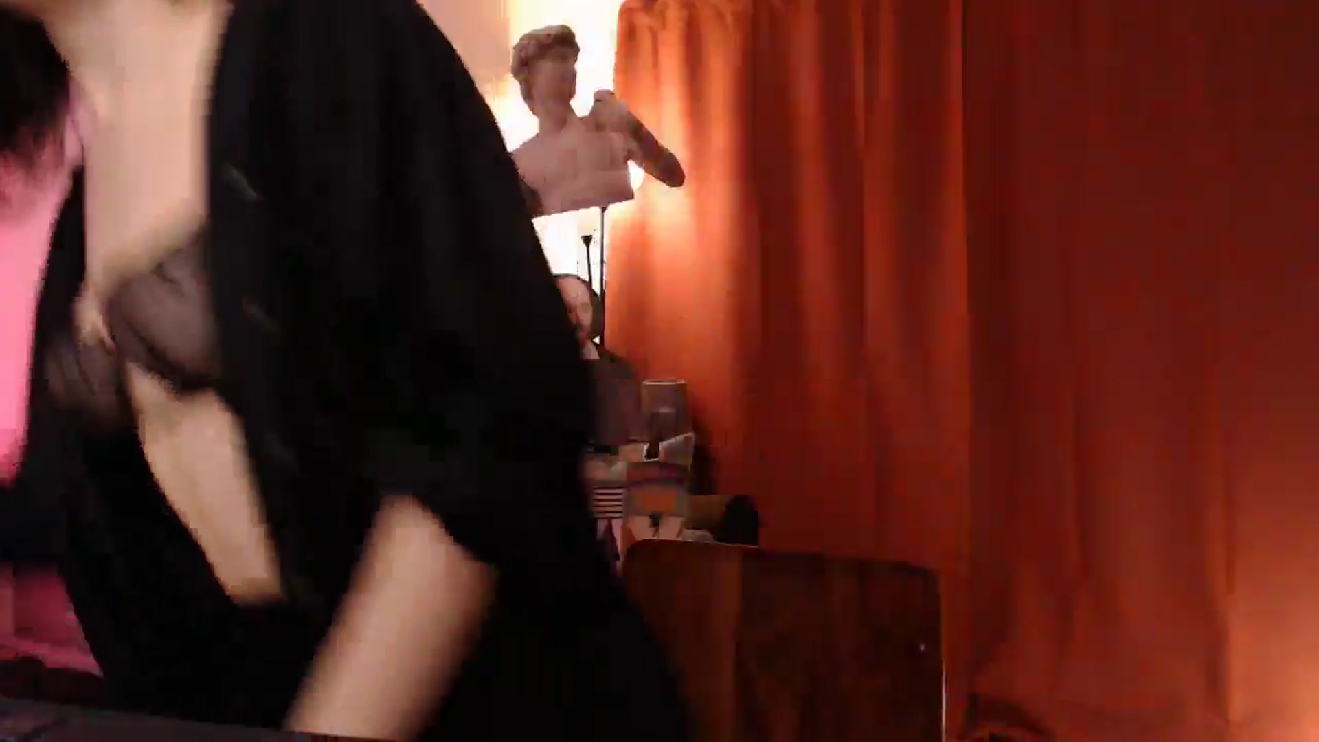 Gallery image thumbnail from Mora_Marvels's myfreecams stream on, 04/27/2025, 02:55 image 2 of 20