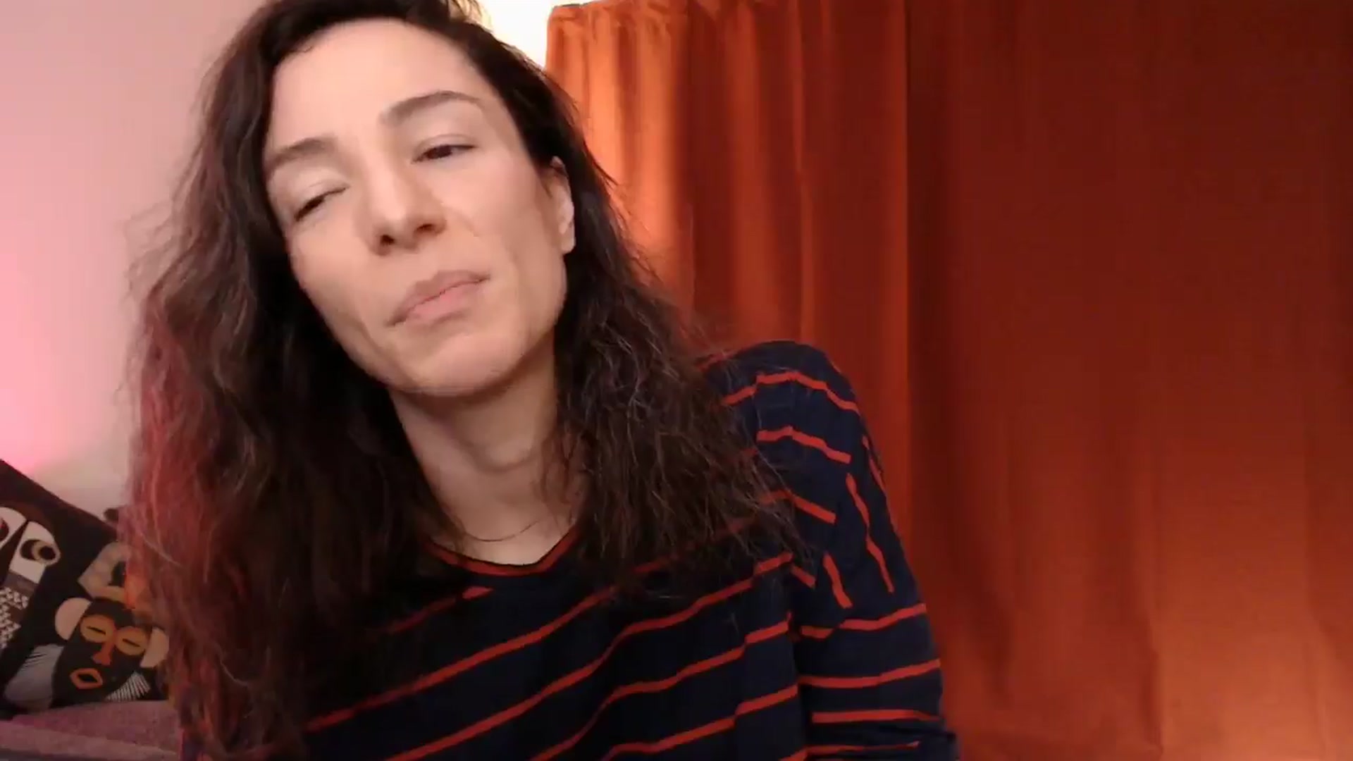 Gallery image thumbnail from Mora_Marvels's myfreecams stream on, 05/03/2025, 02:50 image 19 of 20