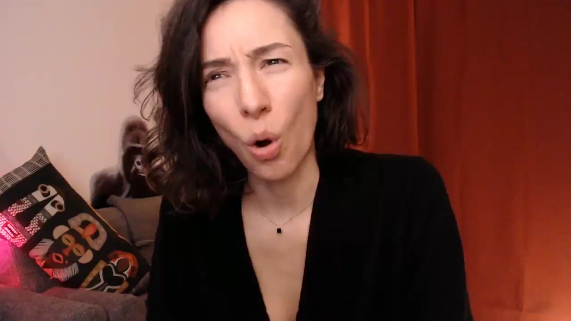 Gallery image thumbnail from Mora_Marvels's myfreecams stream on, 05/17/2025, 24:47 image 16 of 20