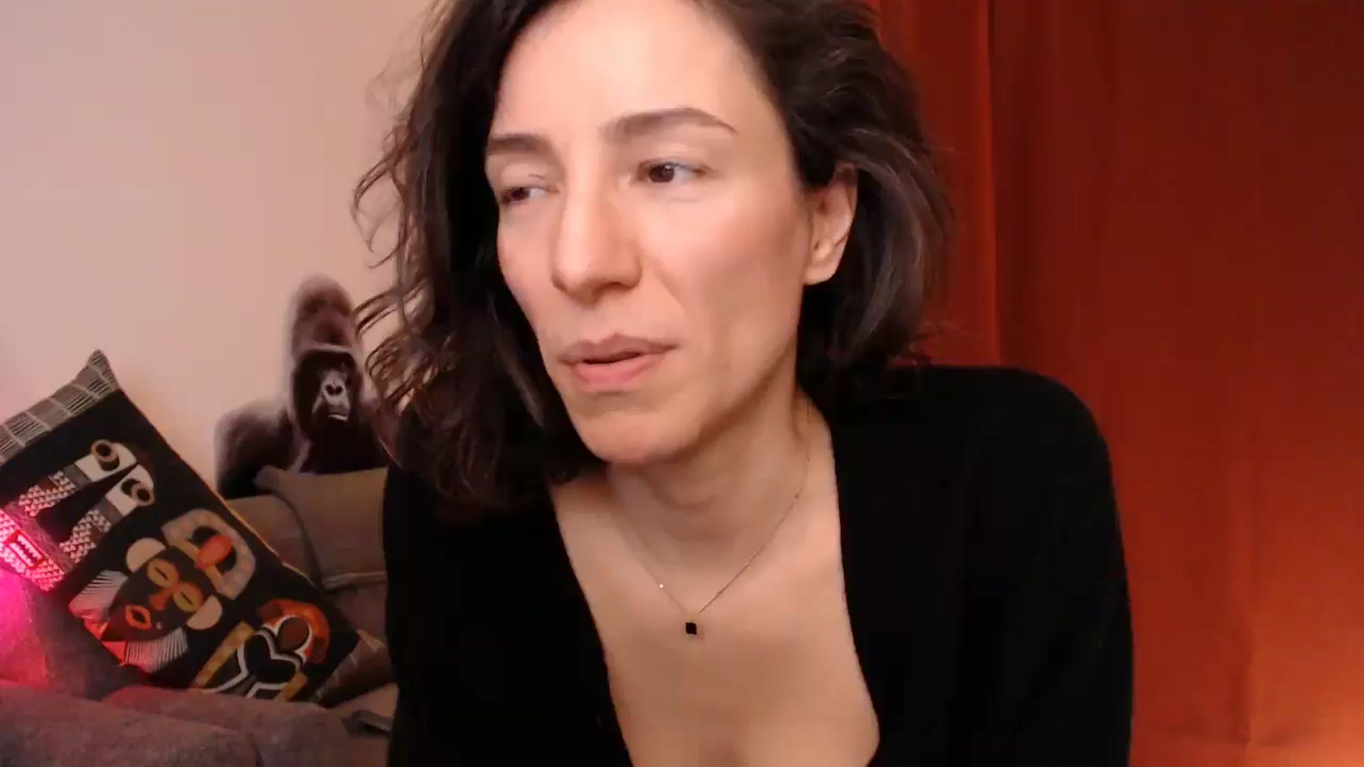 Gallery image thumbnail from Mora_Marvels's myfreecams stream on, 05/17/2025, 24:47 image 19 of 20