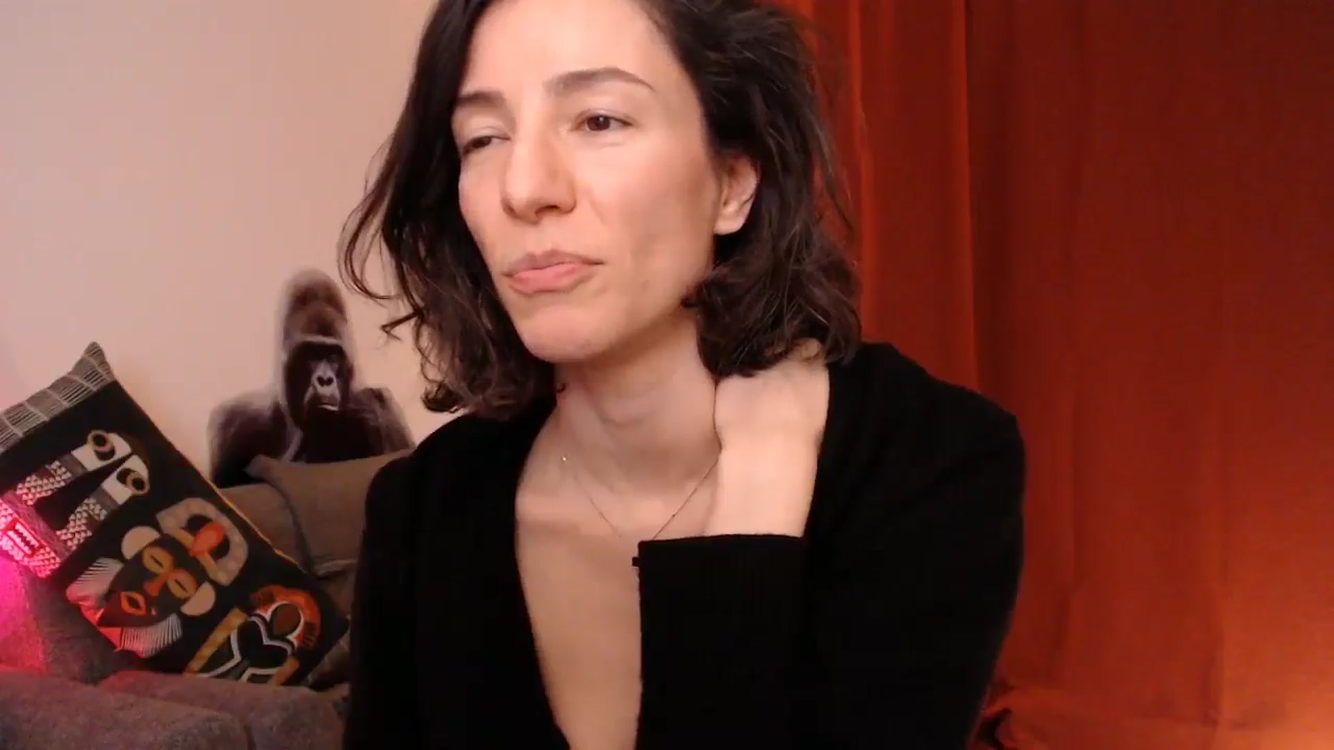 Gallery image thumbnail from Mora_Marvels's myfreecams stream on, 05/17/2025, 02:44 image 4 of 20