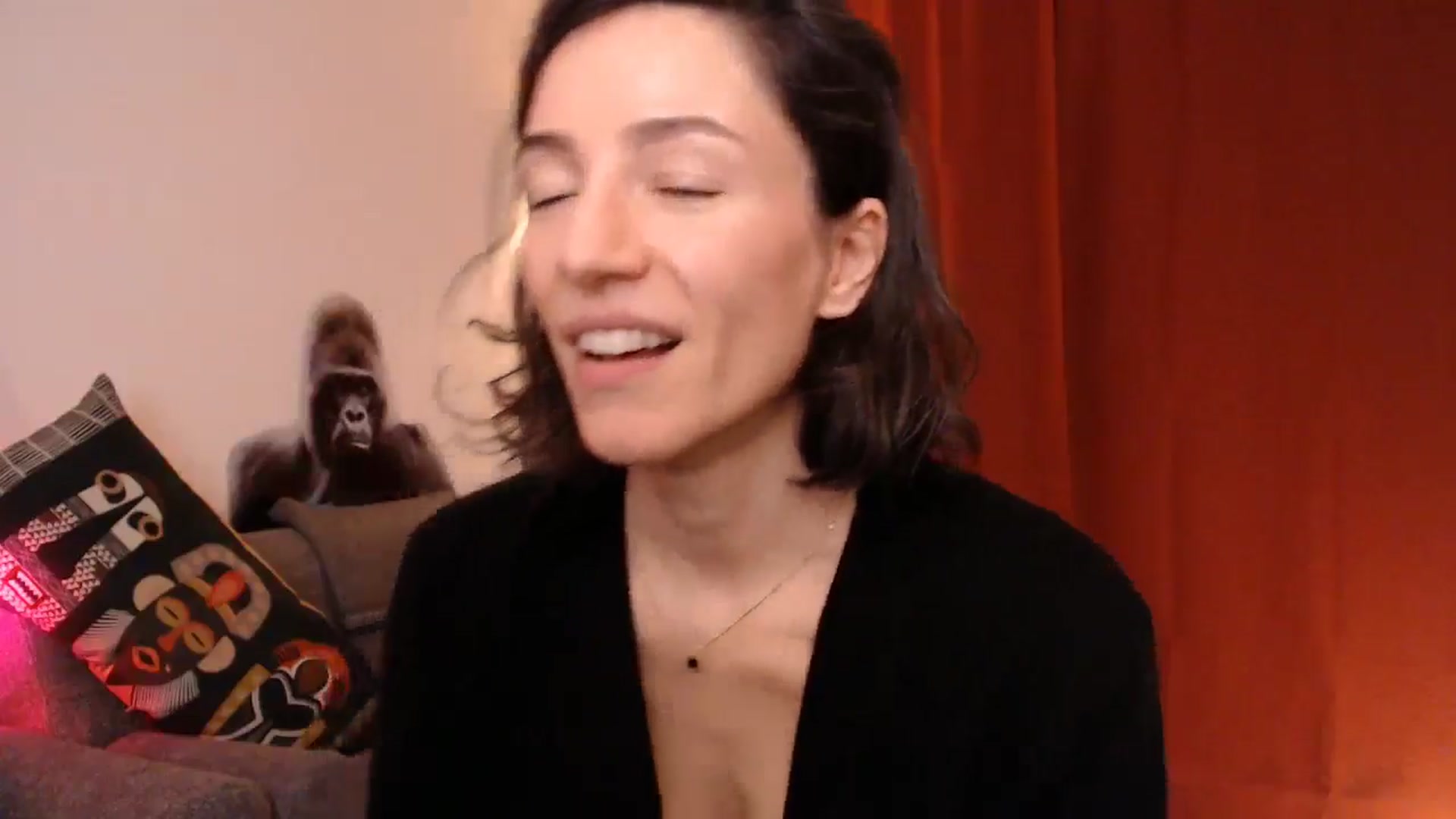 Gallery image thumbnail from Mora_Marvels's myfreecams stream on, 05/17/2025, 02:44 image 8 of 20
