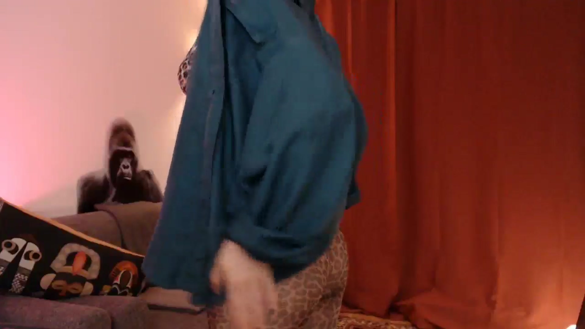 Gallery image thumbnail from Mora_Marvels's myfreecams stream on, 06/18/2025, 02:36 image 20 of 20