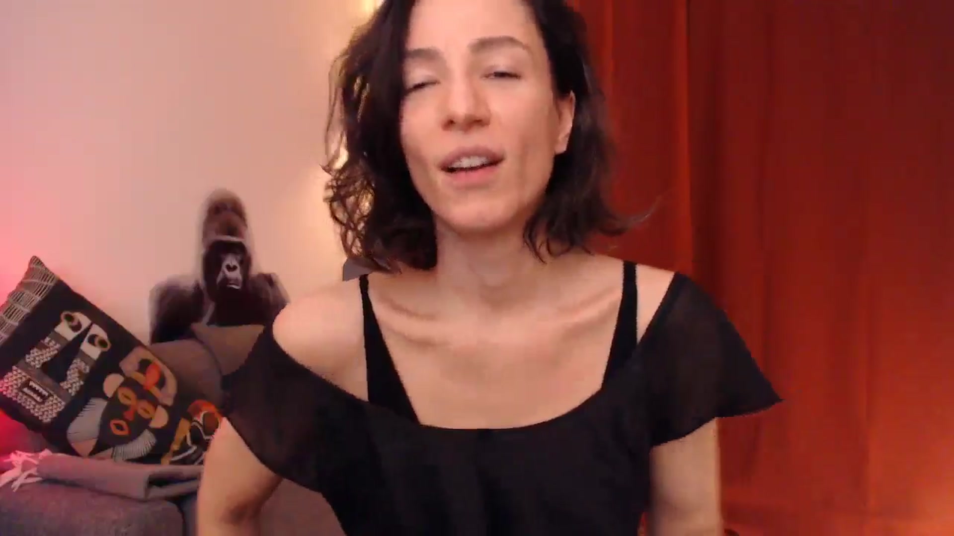 Gallery image thumbnail from Mora_Marvels's myfreecams stream on, 06/21/2025, 02:22 image 4 of 20