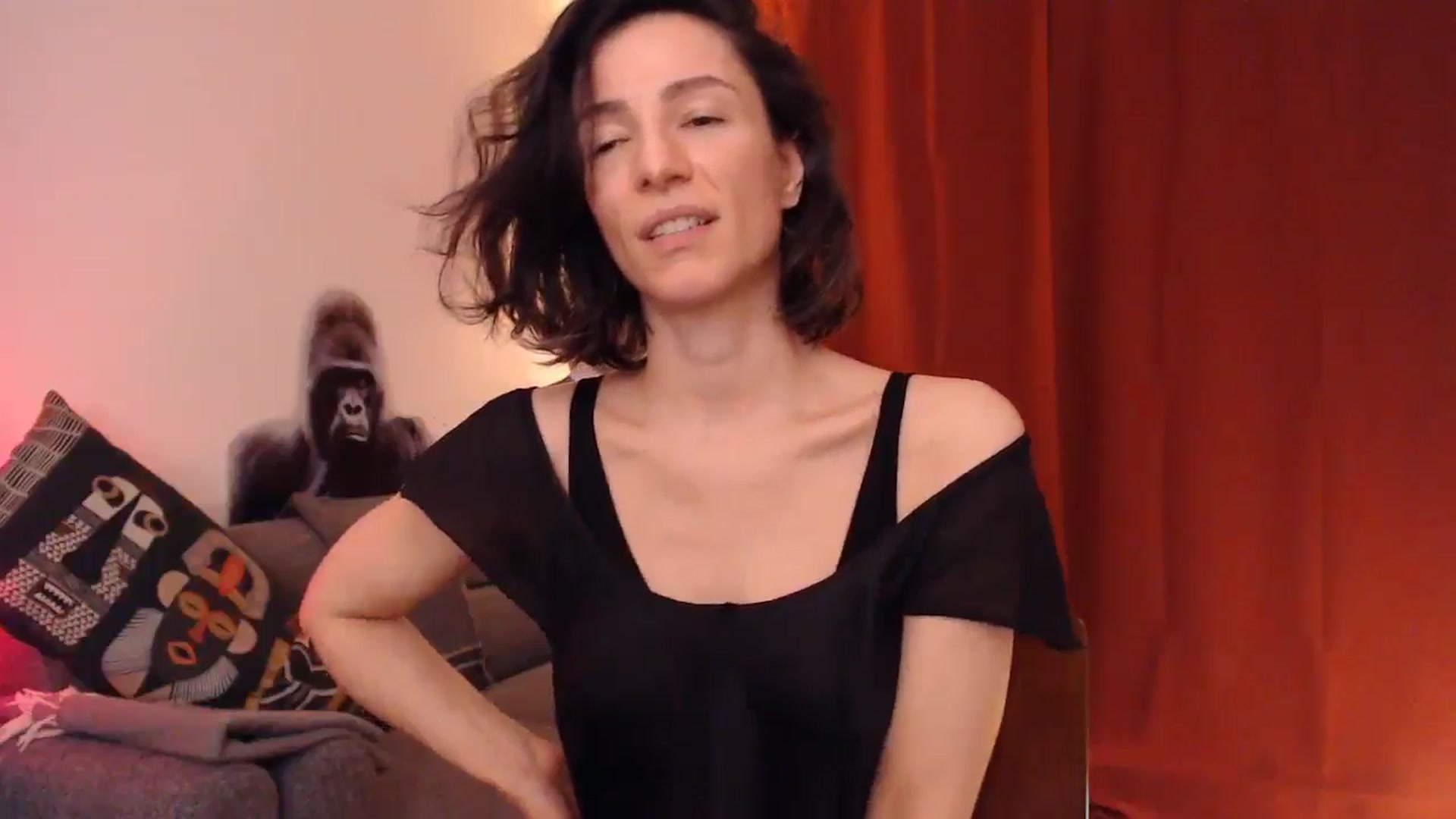 Gallery image thumbnail from Mora_Marvels's myfreecams stream on, 06/21/2025, 02:22 image 16 of 20