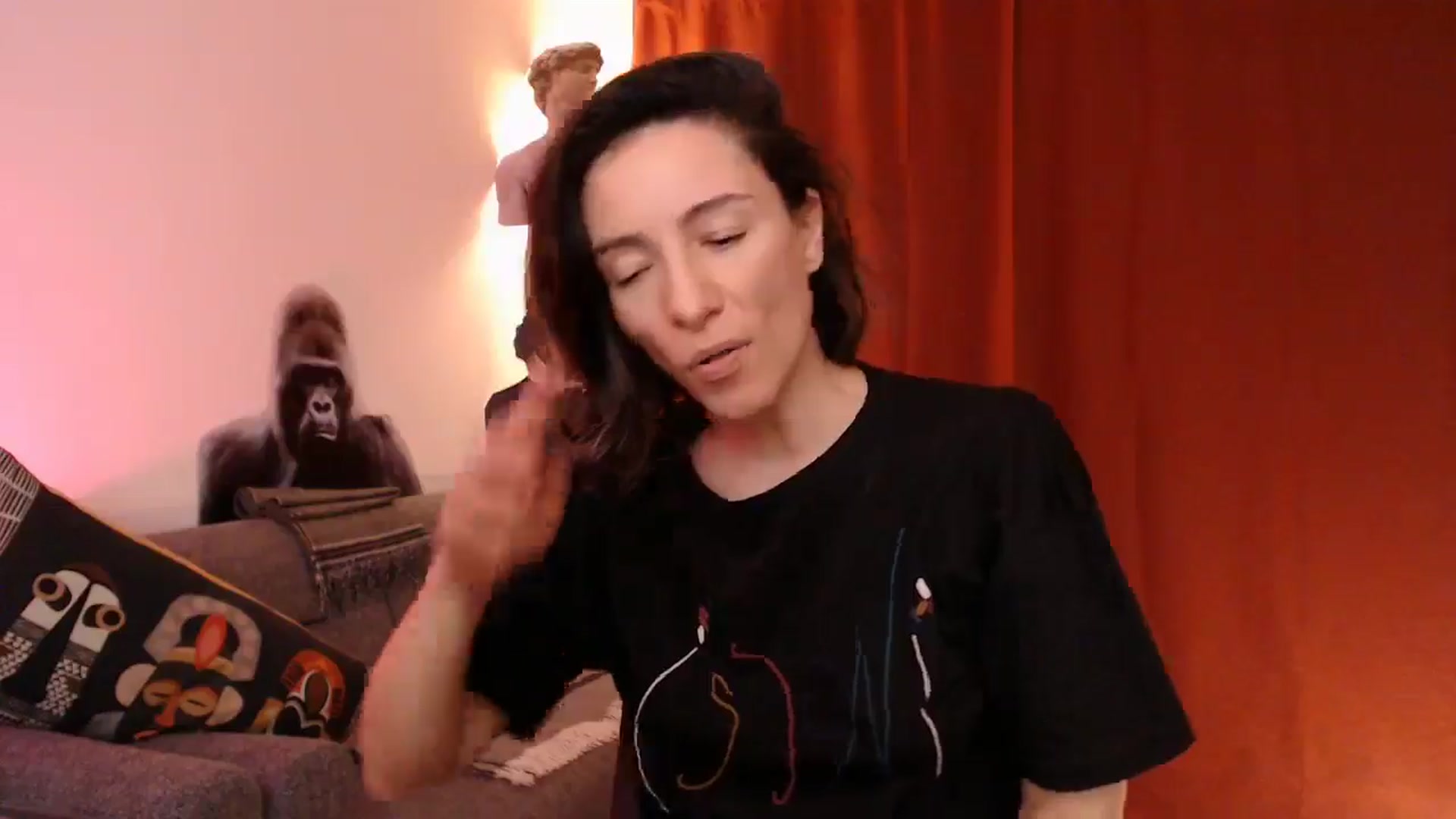 Gallery image thumbnail from Mora_Marvels's myfreecams stream on, 06/24/2025, 02:41 image 17 of 20