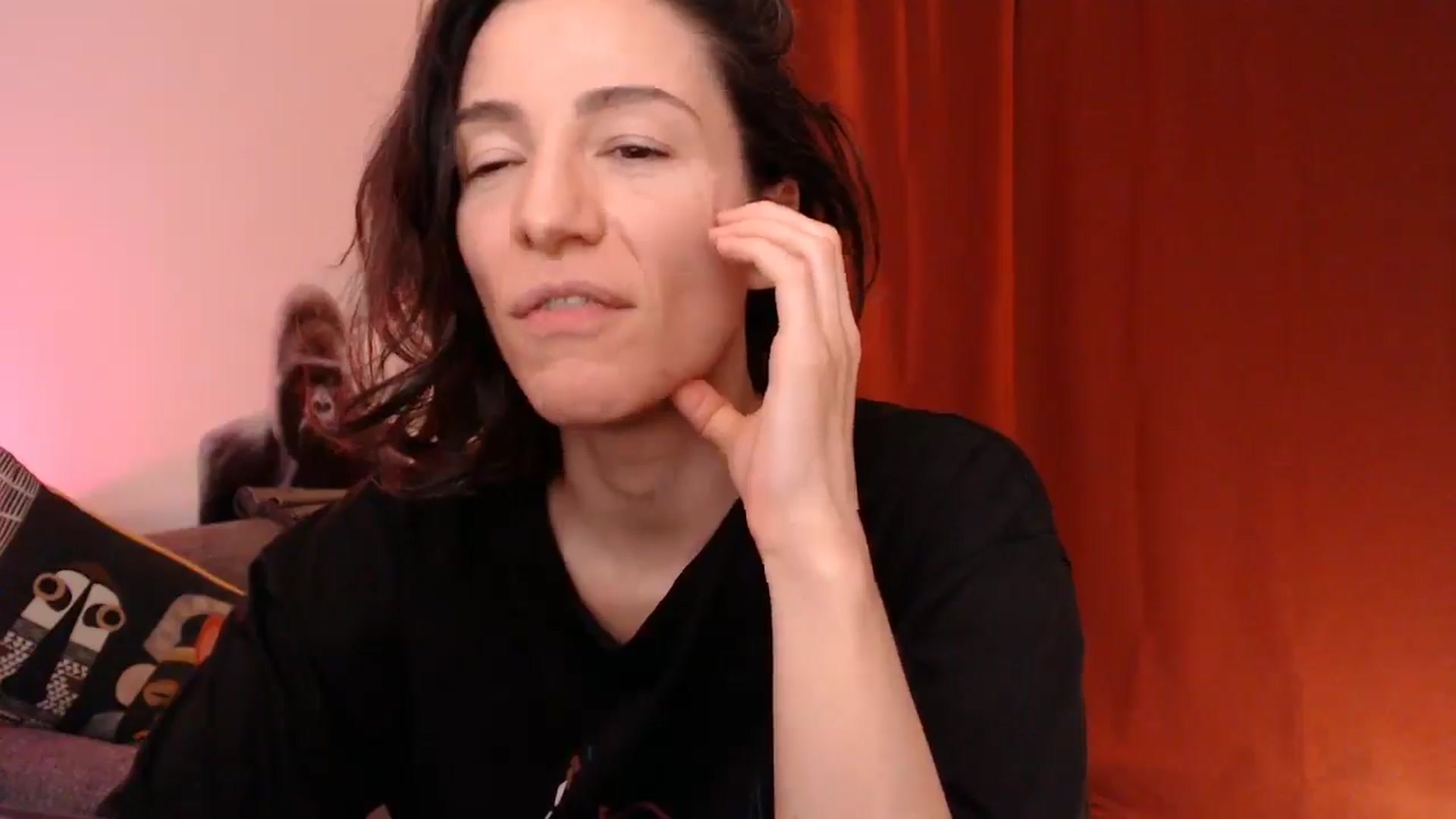 Gallery image thumbnail from Mora_Marvels's myfreecams stream on, 06/24/2025, 02:41 image 13 of 20