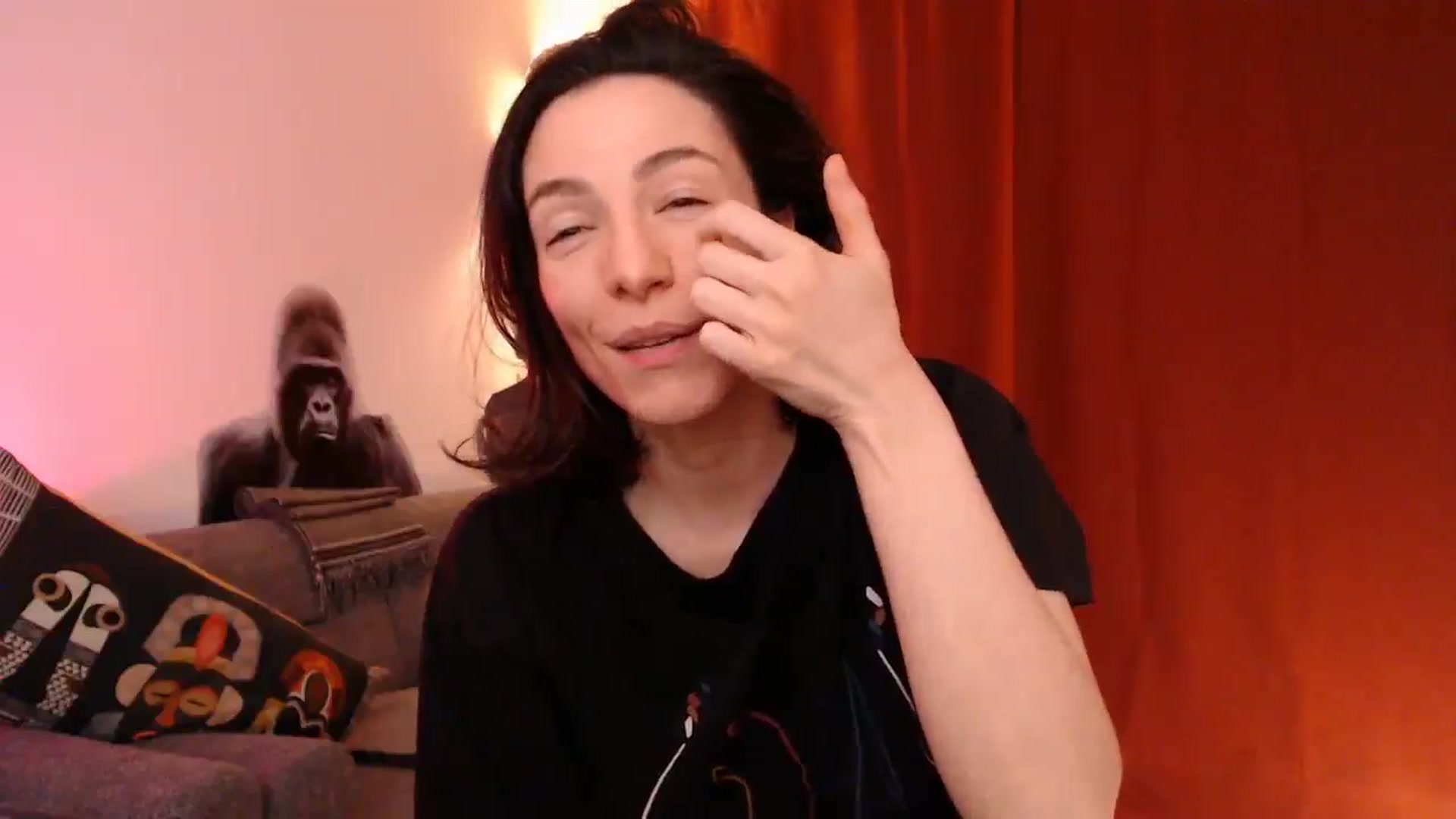 Gallery image thumbnail from Mora_Marvels's myfreecams stream on, 06/24/2025, 02:41 image 10 of 20