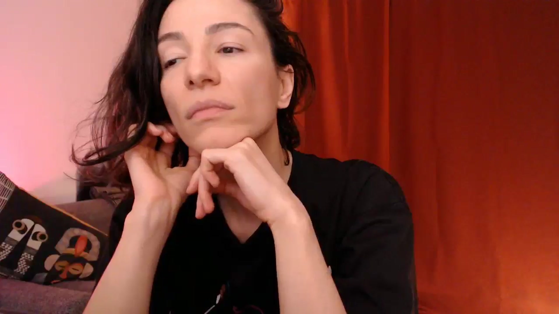 Gallery image thumbnail from Mora_Marvels's myfreecams stream on, 06/24/2025, 02:41 image 12 of 20