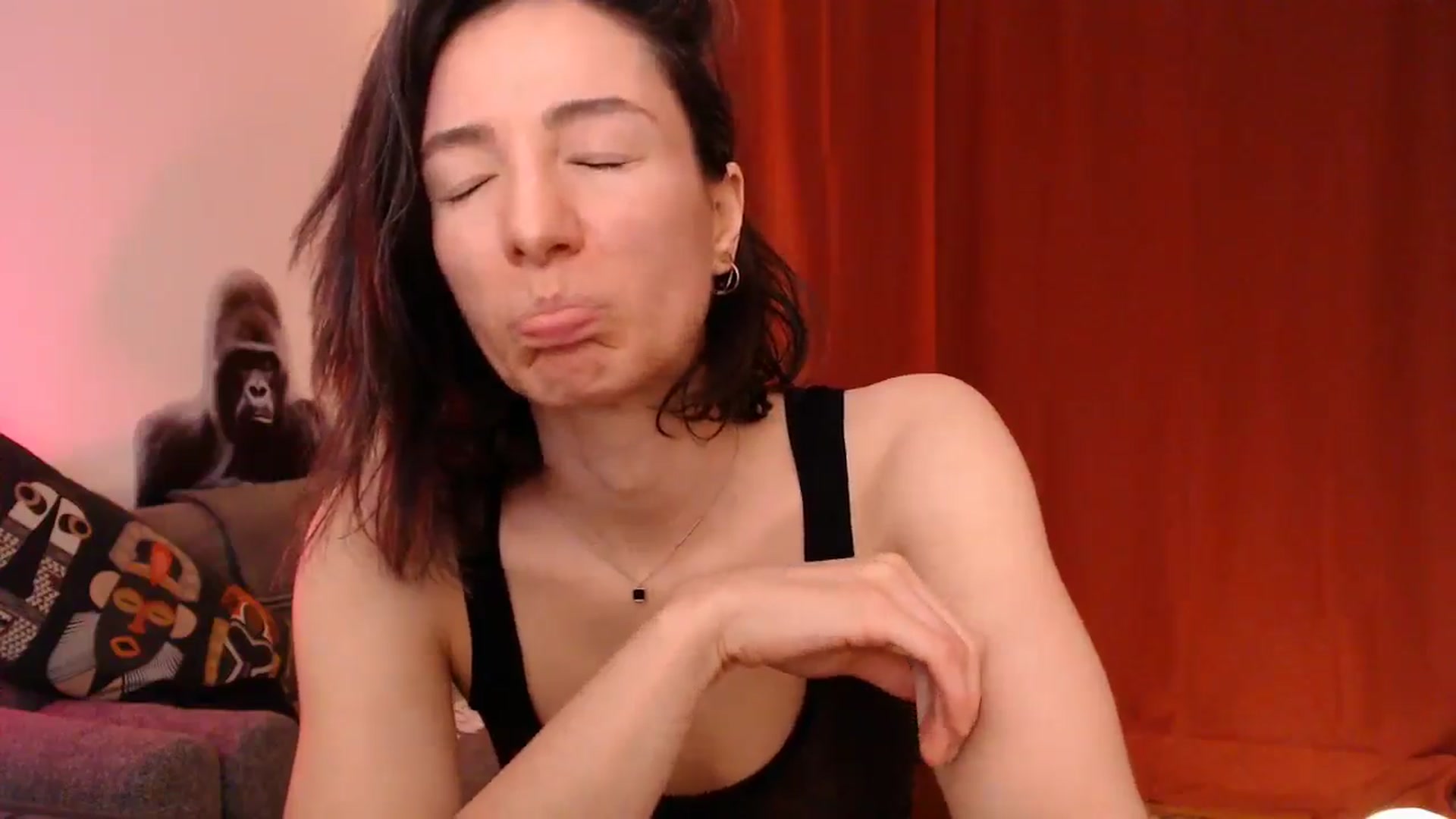 Gallery image thumbnail from Mora_Marvels's myfreecams stream on, 07/04/2025, 02:30 image 7 of 20