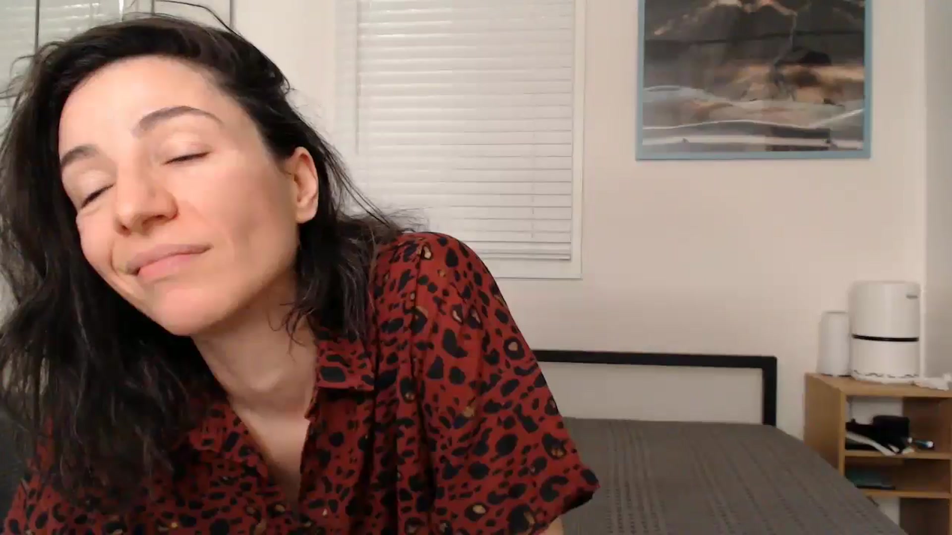 Gallery image thumbnail from Mora_Marvels's myfreecams stream on, 08/31/2025, 02:07 image 10 of 20