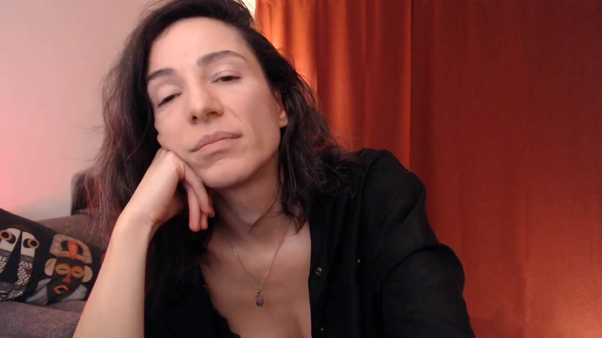 Gallery image thumbnail from Mora_Marvels's myfreecams stream on, 10/27/2025, 23:57 image 17 of 20