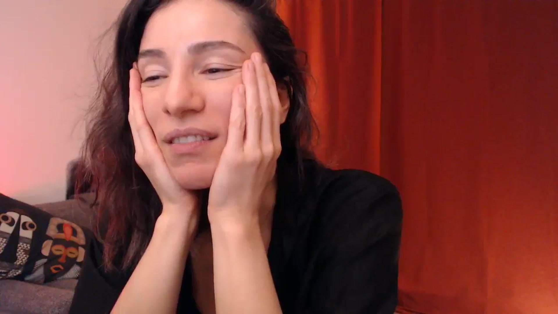 Gallery image thumbnail from Mora_Marvels's myfreecams stream on, 10/27/2025, 23:57 image 11 of 20